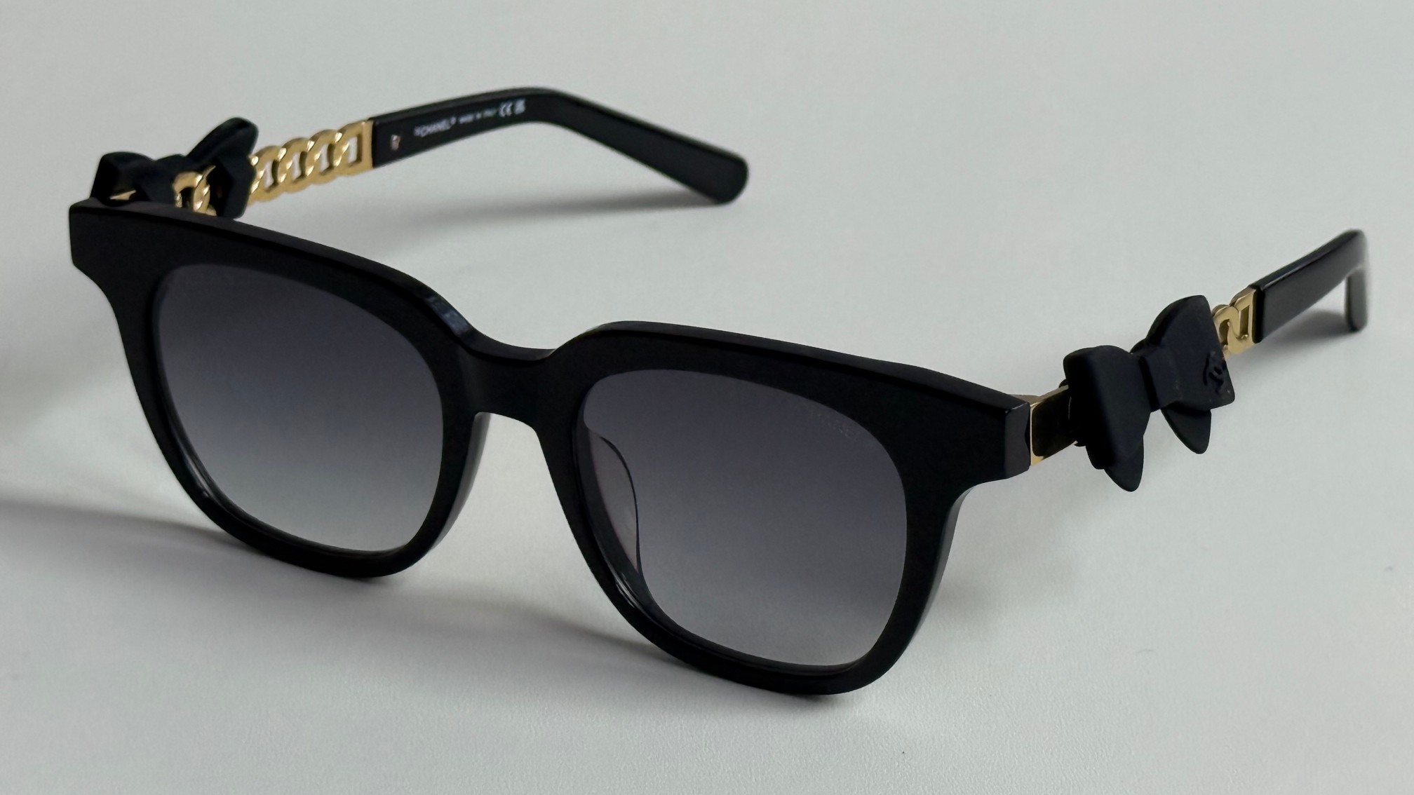 CHANELMODEL：CH9226QSIZE：47口20-142