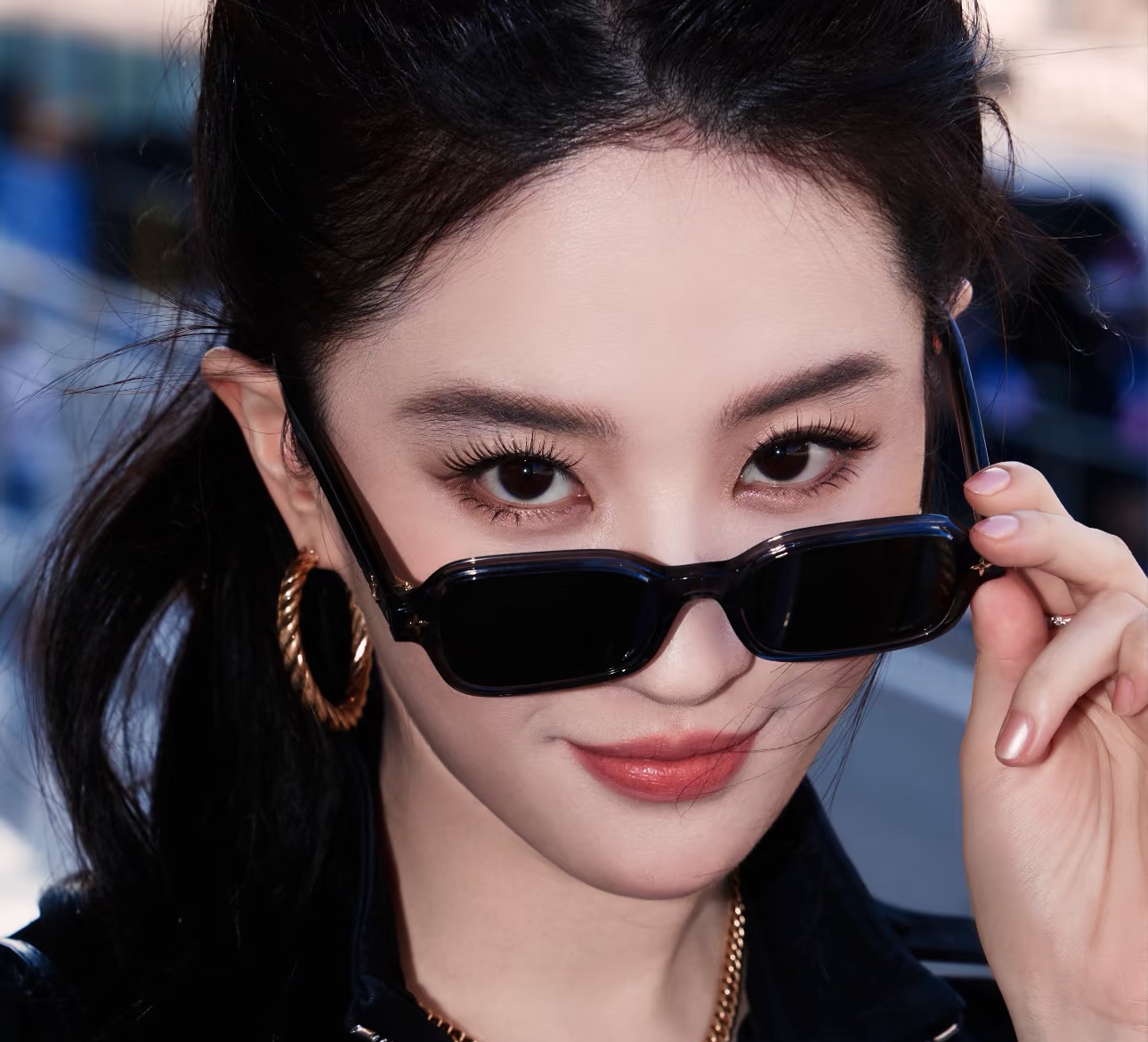 LOUIS VUITTONMODEL：Z3046ESIZE：54口17-145