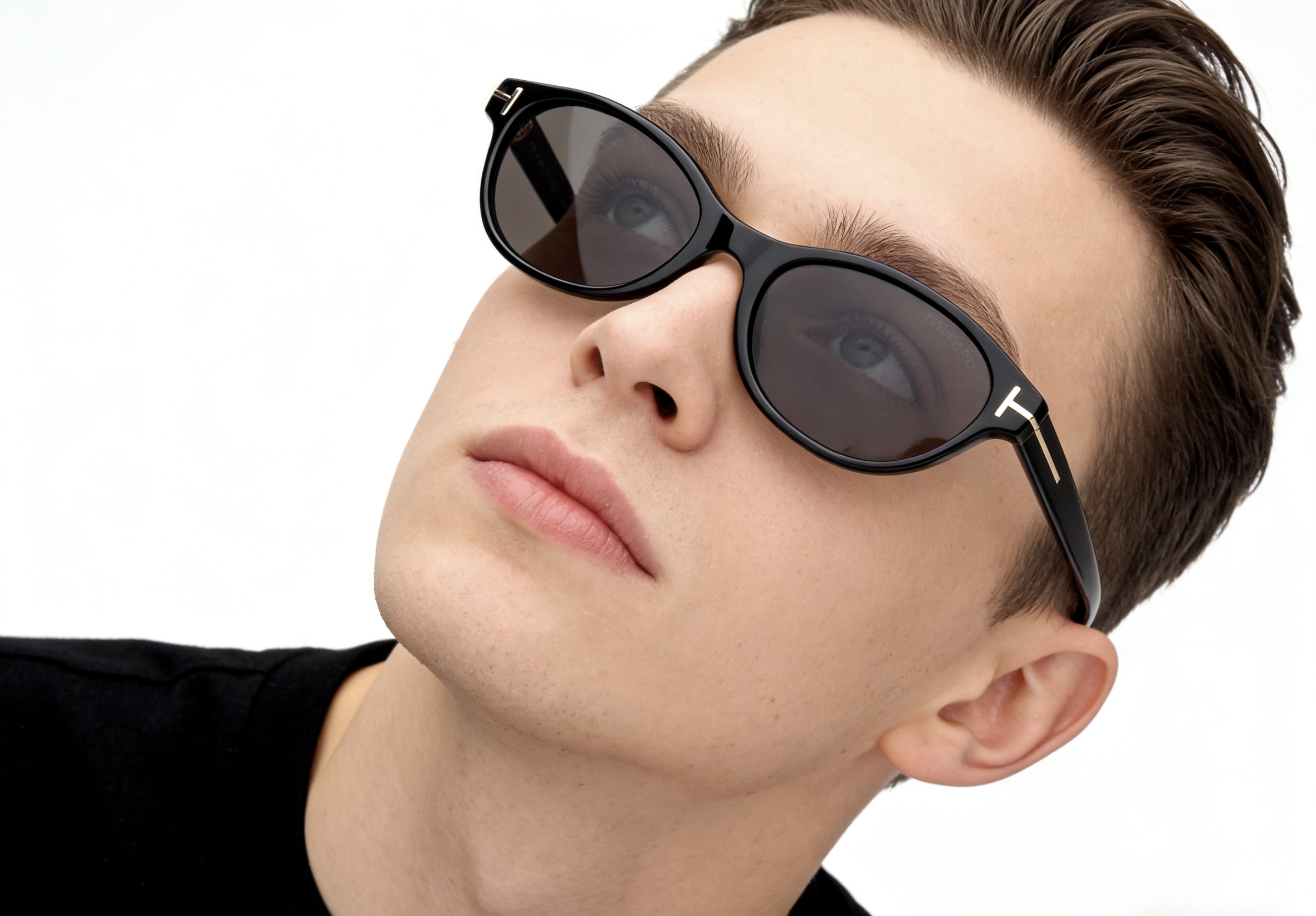 TOM FORDMODEL：TF1310SIZE：53口17-140