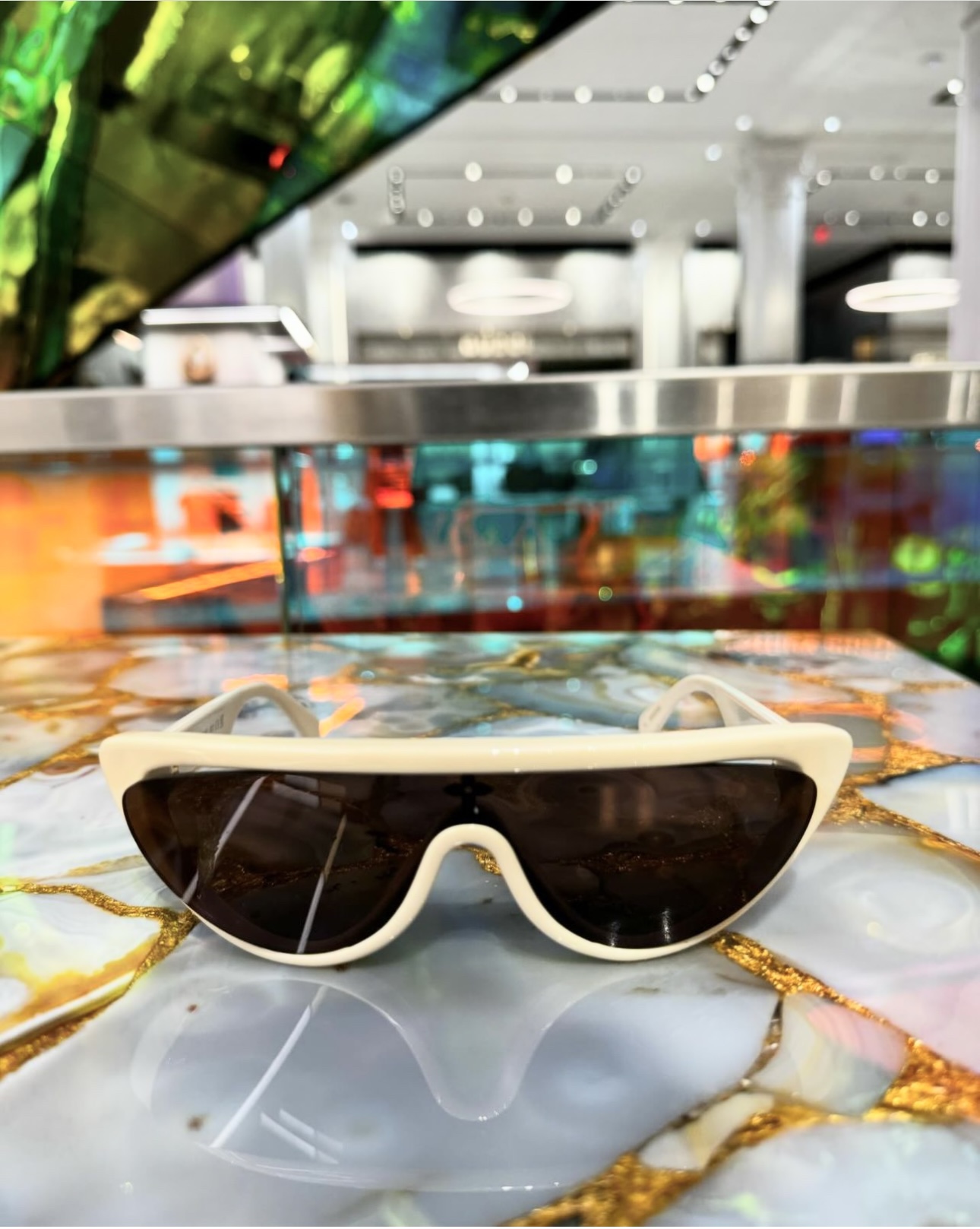 LOUIS VUITTOZ2218USize:123-0-145