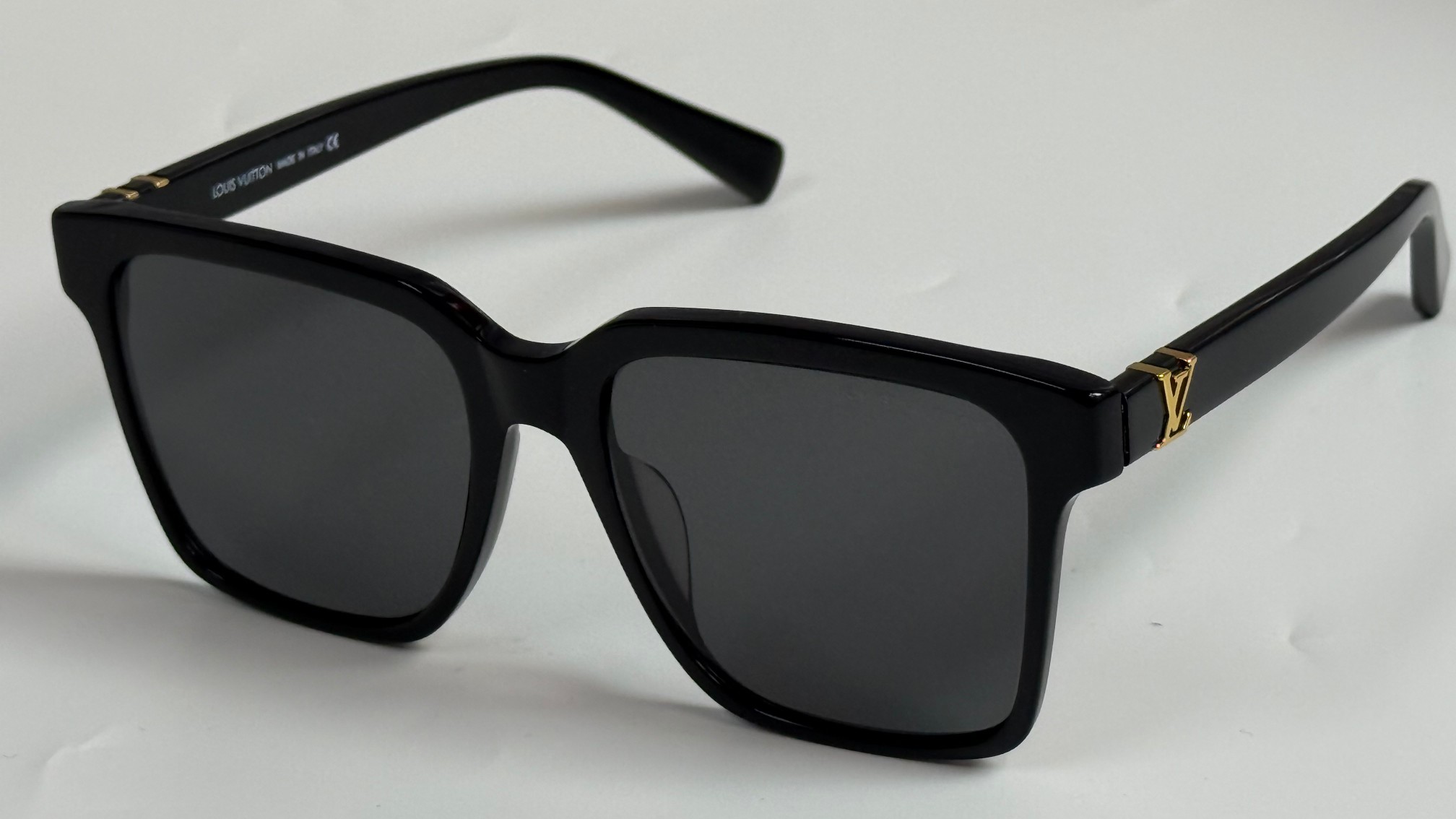 LOUIS VUITTONMODEL：Z2886USIZE：53口20-145