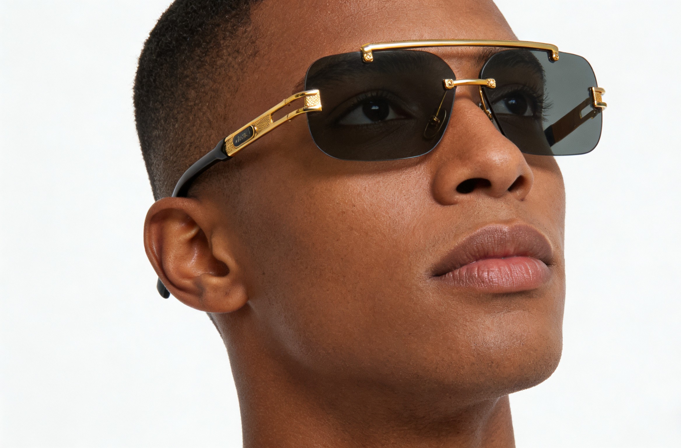 CazalMODEL：M9107SIZE：62口11-142