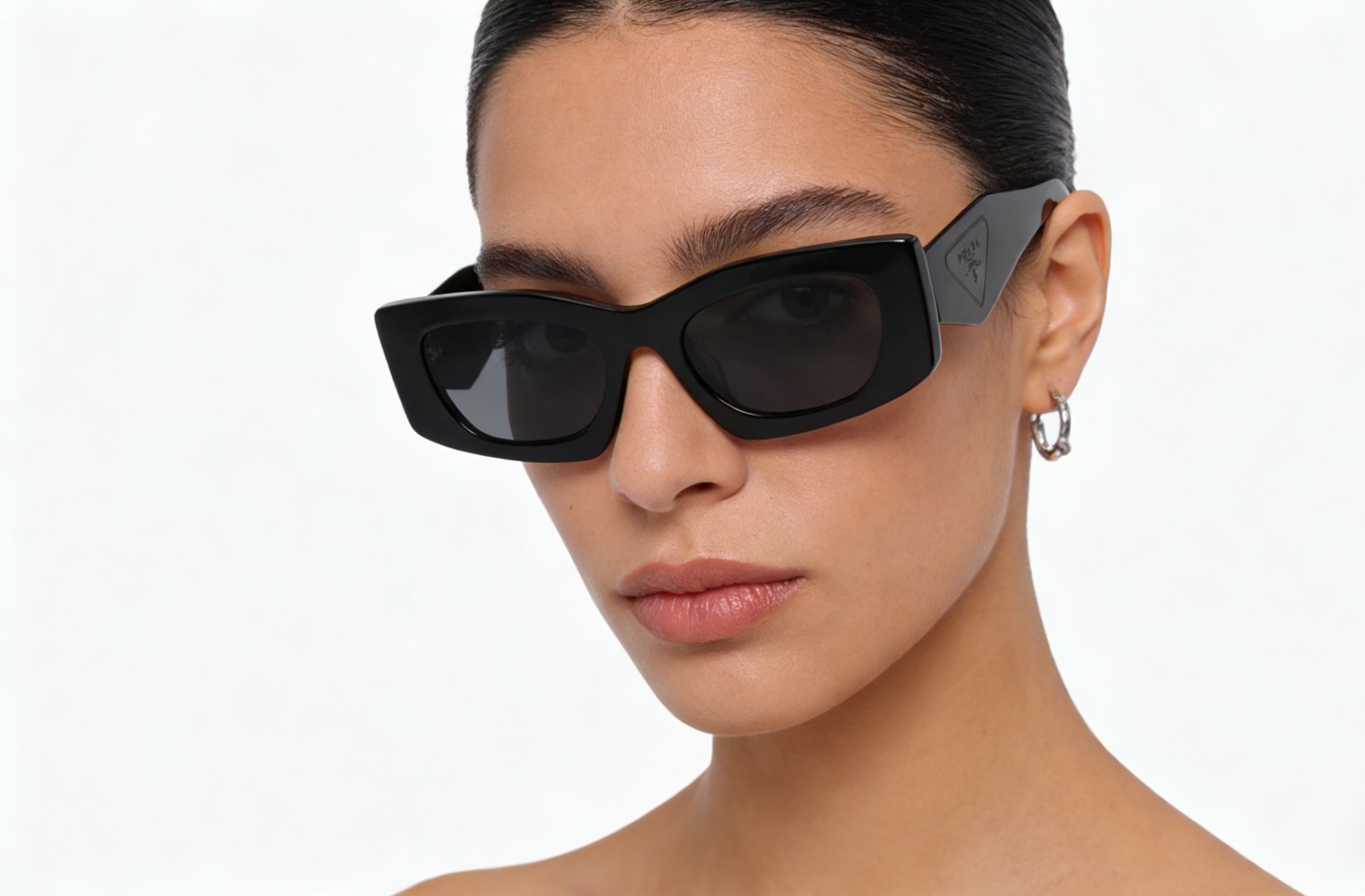 PRADAMODEL：PR D03SDSIZE：51口20-145