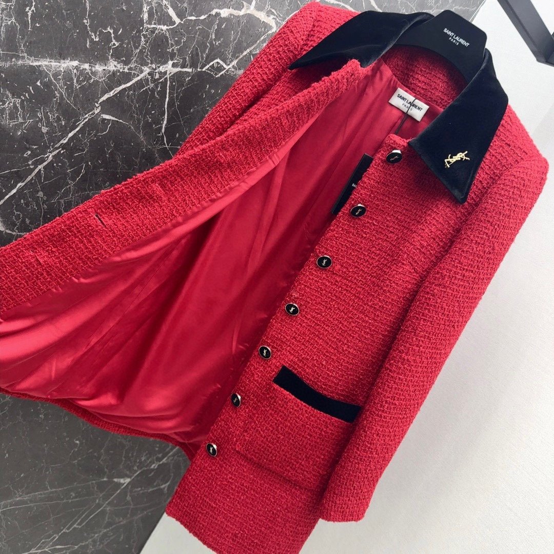 SLSS新年的必备神器名媛风优雅复古粗呢中长款外套️很正的复古红色上身显白第一名优雅抬气质氛围感十足领边