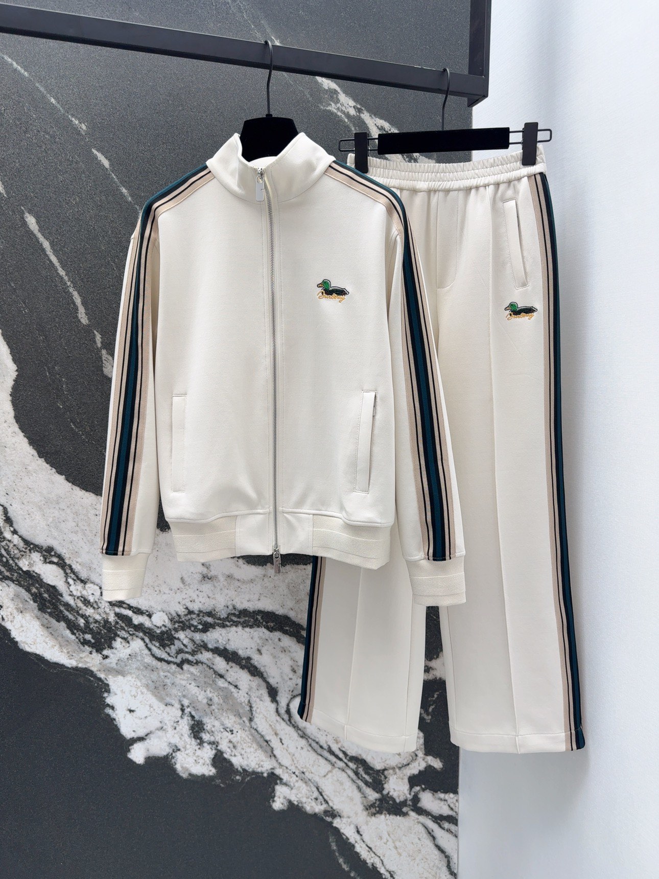 p989 Single-assed female suit Bur 24SS– New-tweet-and-twisted cuff-wisting suit for autumn and winter - 图片 1