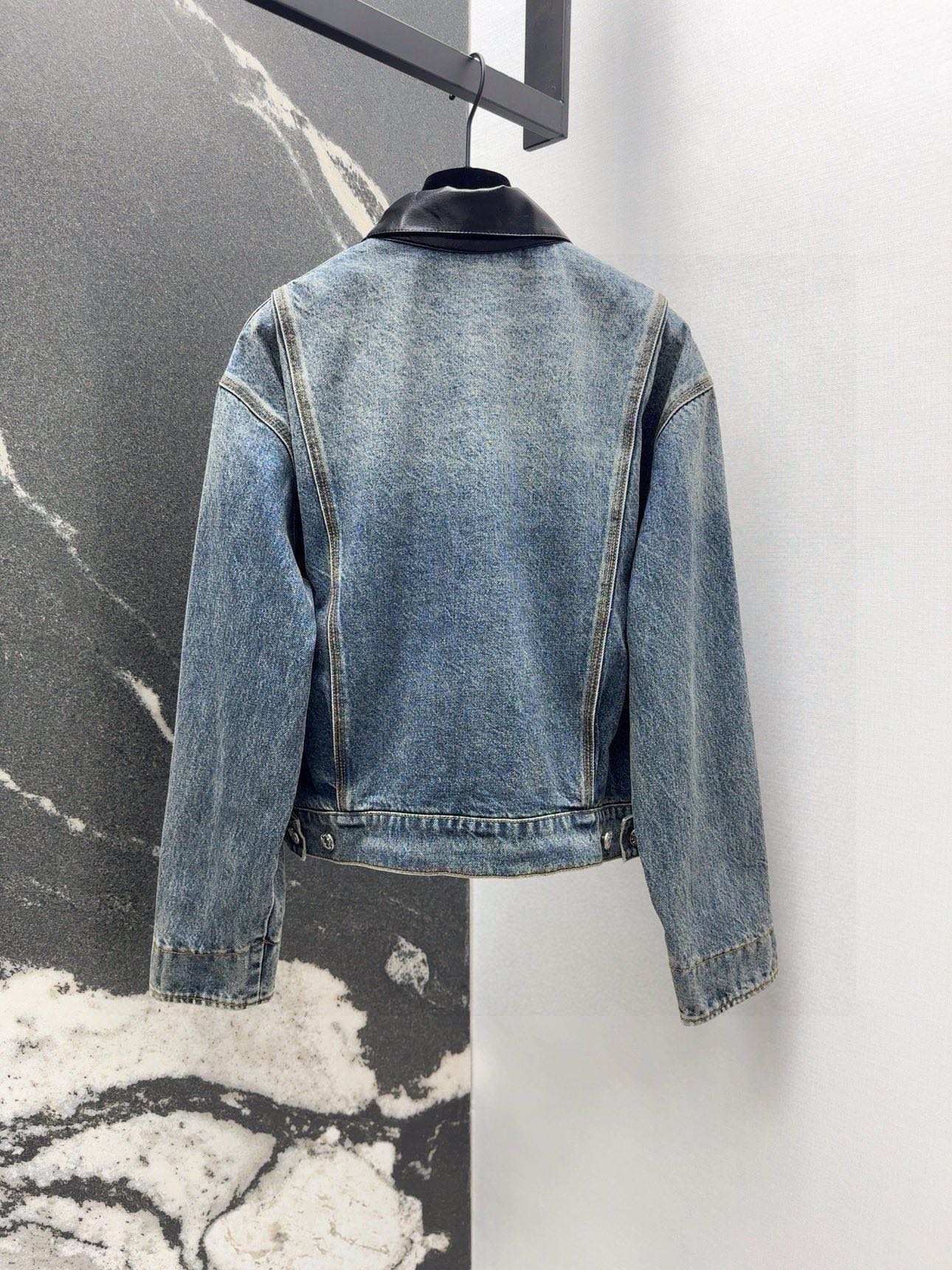 New Fall/Winter Female Suit Set: Pelt Pelvis Cowboy Jacket, Tan Zip Jacket, High-Quality Jeans - 图片 9