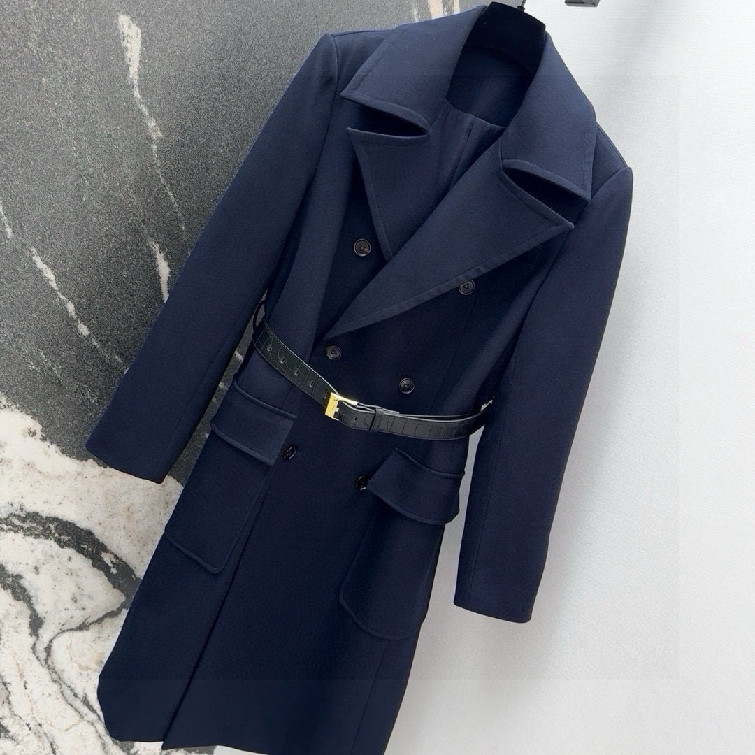 Luxurious H-Style Wide Shoulder Suit with Cappellas for Fall/Winter Fashion Trend - 图片 2
