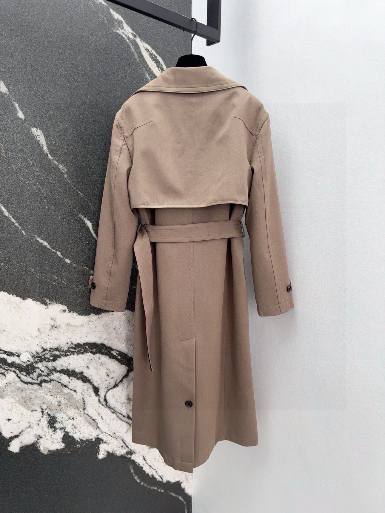 BV 24SS New-Collar Windsuit Coat: Classic Style for Single Women’s Fall Wardrobe - 图片 9