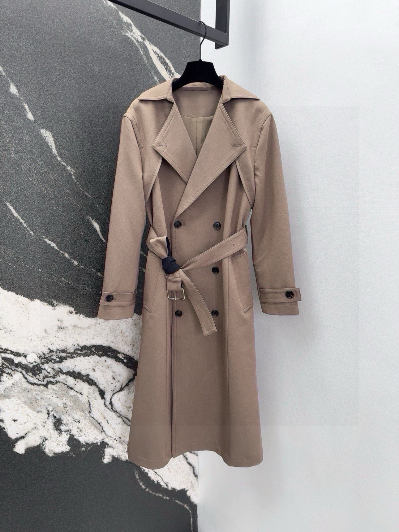BV 24SS New-Collar Windsuit Coat: Classic Style for Single Women’s Fall Wardrobe - 图片 1