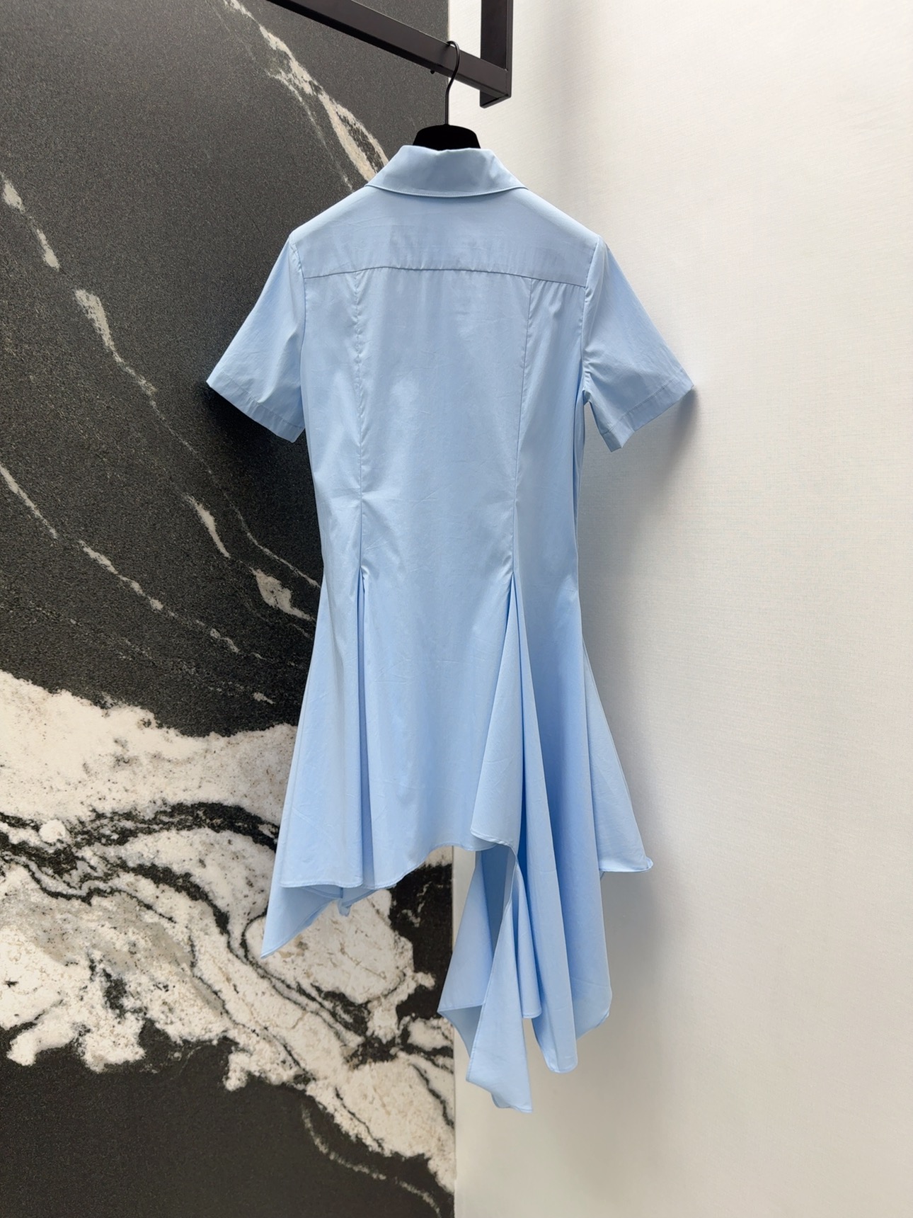 Stylish Spring and Summer Female Suit Collection with Unique Designs and Versatile Styles - 图片 9