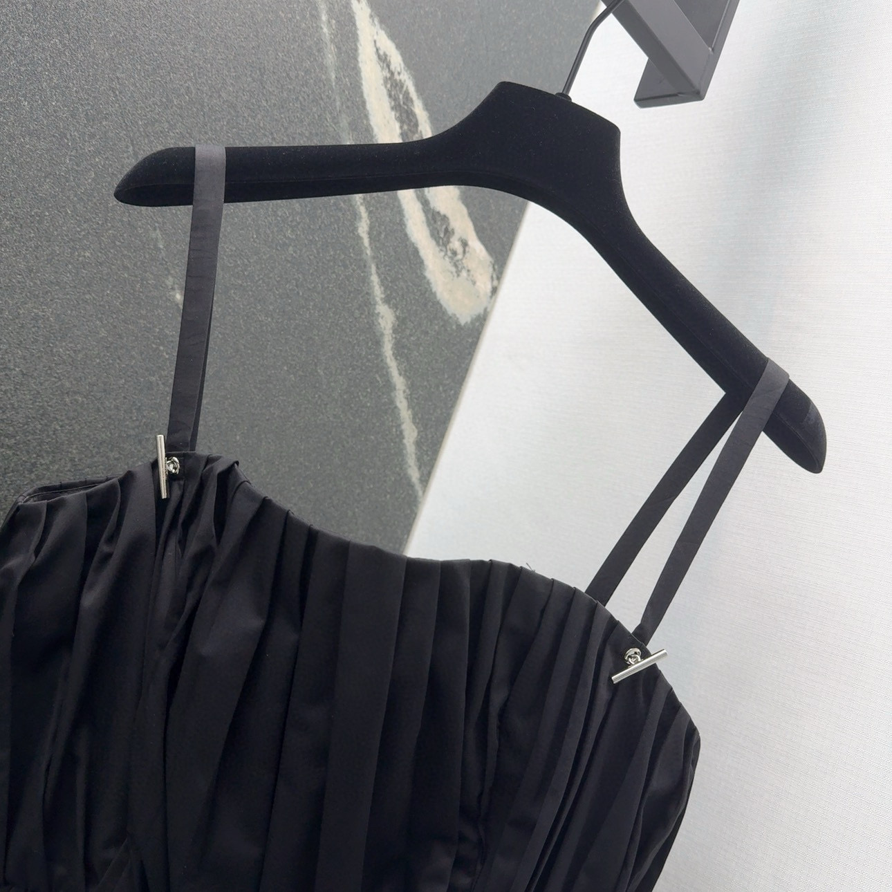 High-Quality Silk-Cotton Dress for Stylish Spring Look - 图片 4