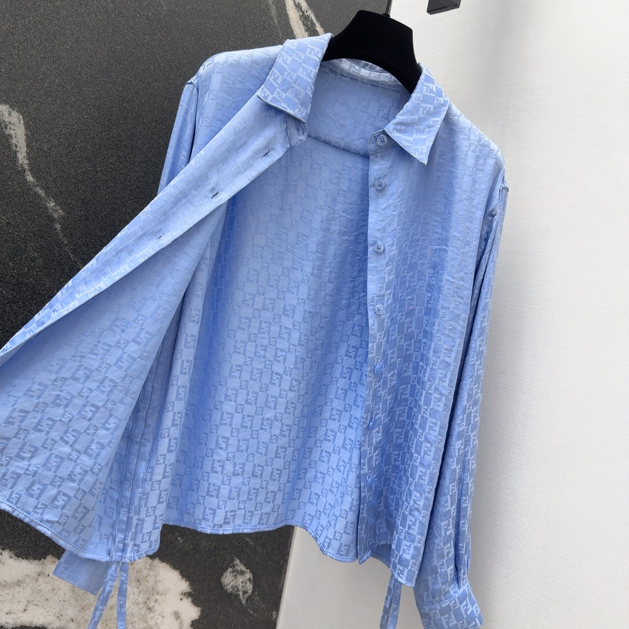 “FD 25SS Spring and Summer Women’s Shirts: Stylish Designs in Glacial Blue and Dark Grained Fabric” - 图片 7