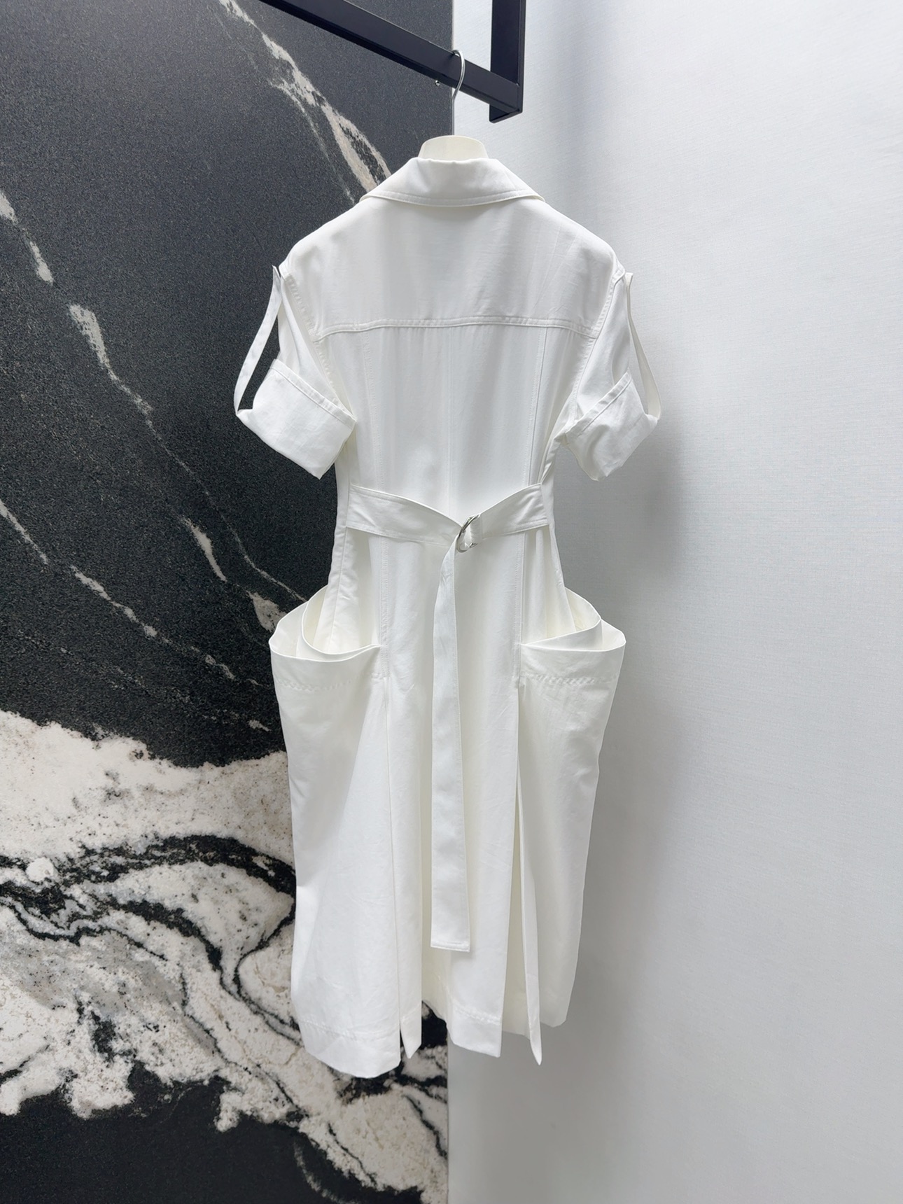 Elegant Summer Dress: BV 25SS Collection Features Feminine Design with Unique Details - 图片 9