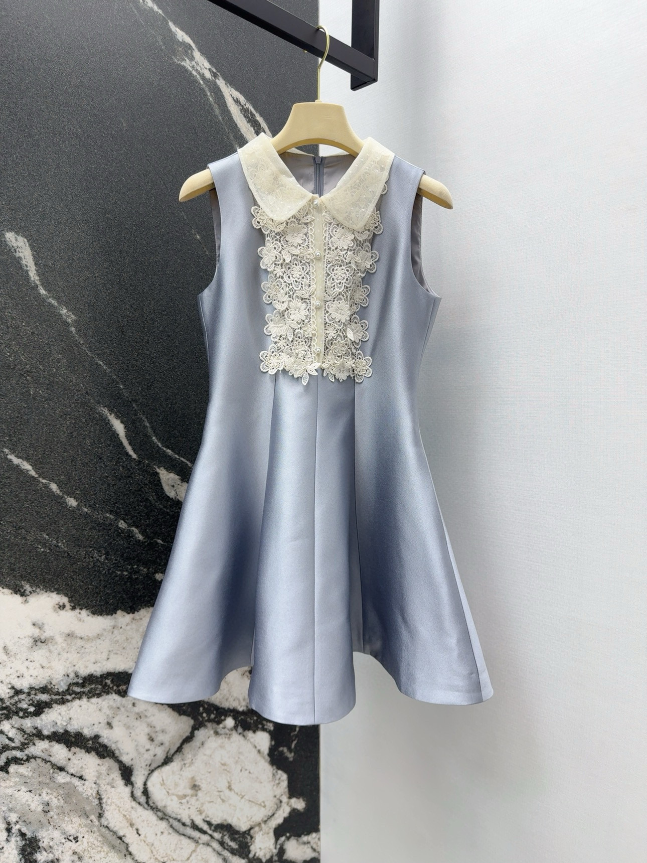 VLTN 25SS Collection: Sweet Lace-Collar Vests and Princessy Skirts for Spring/Summer - 图片 1
