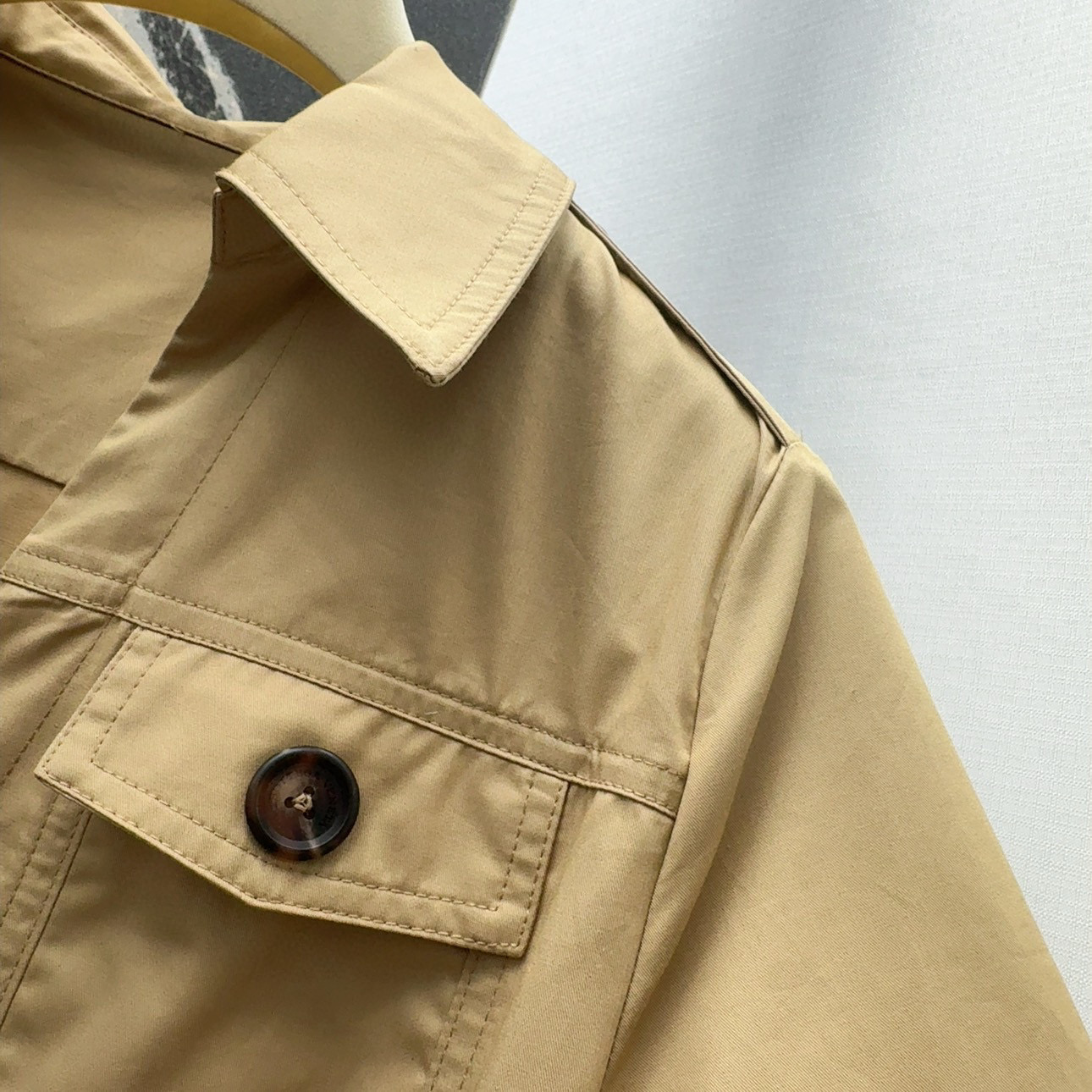 Stylish BV 25SS Spring-Summer Collection: Urban Women’s Cozy and Elegant Fashion Essentials - 图片 4