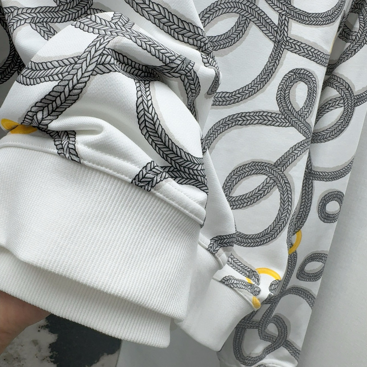 Spring/Summer 25SS Women’s Clothing Package: Original Twist Print Recreational Suit Collection - 图片 7