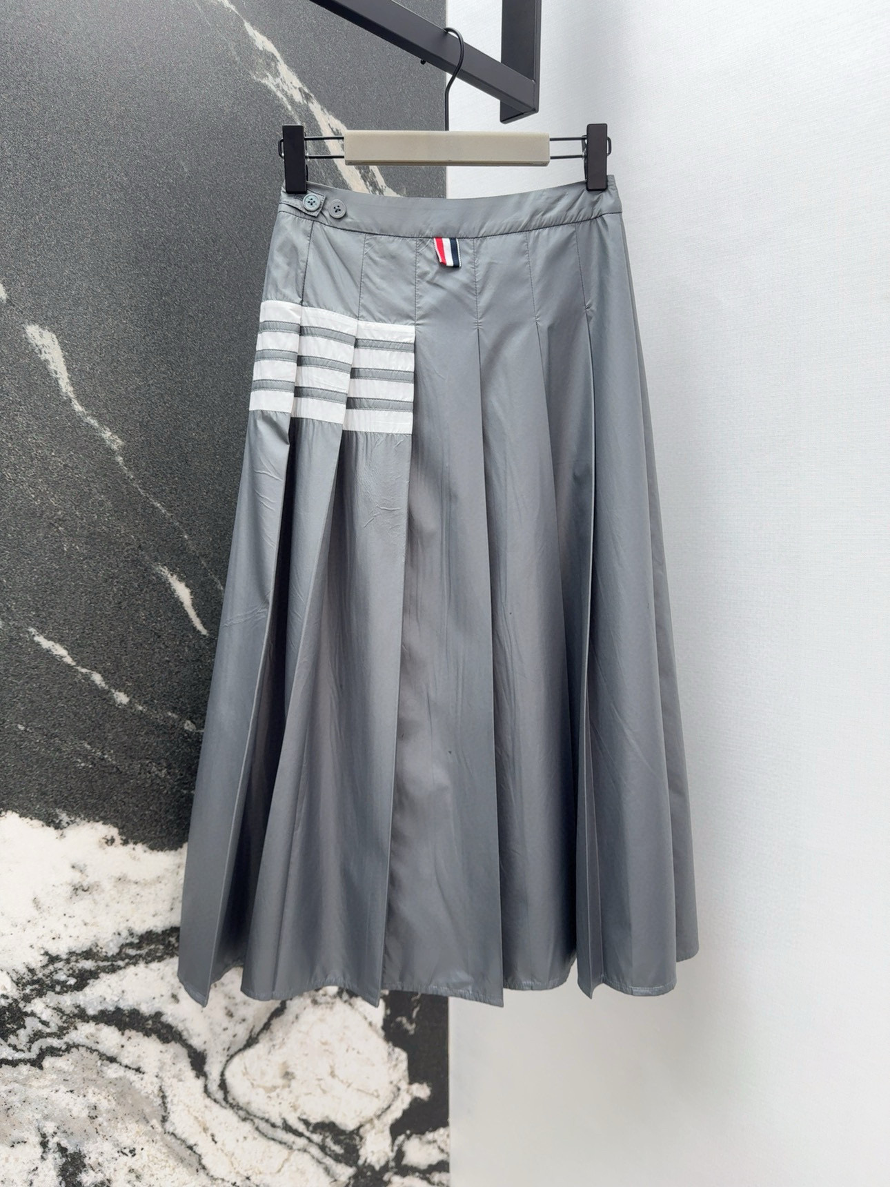 P648 Original One-Size-Fits-All Dress with T.B. 25SS and Half Skirt - 图片 8