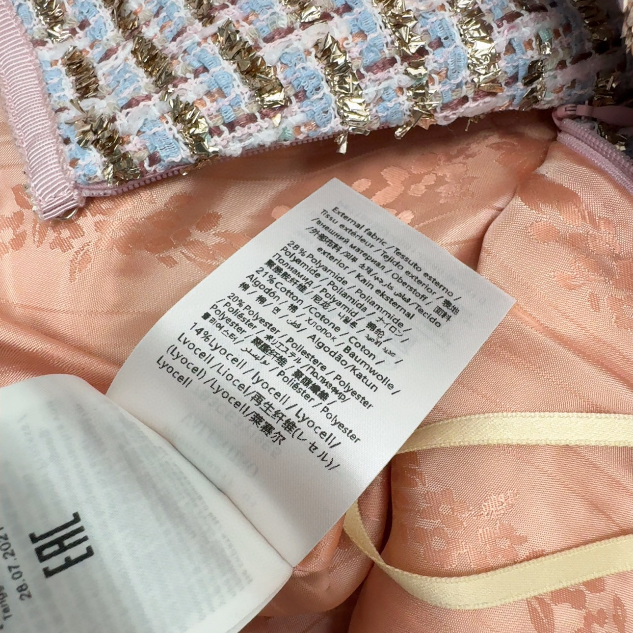 Stylish VLTN 25SS Single-Size Female Suit with Pink Flower Design – Half Skirt - 图片 8