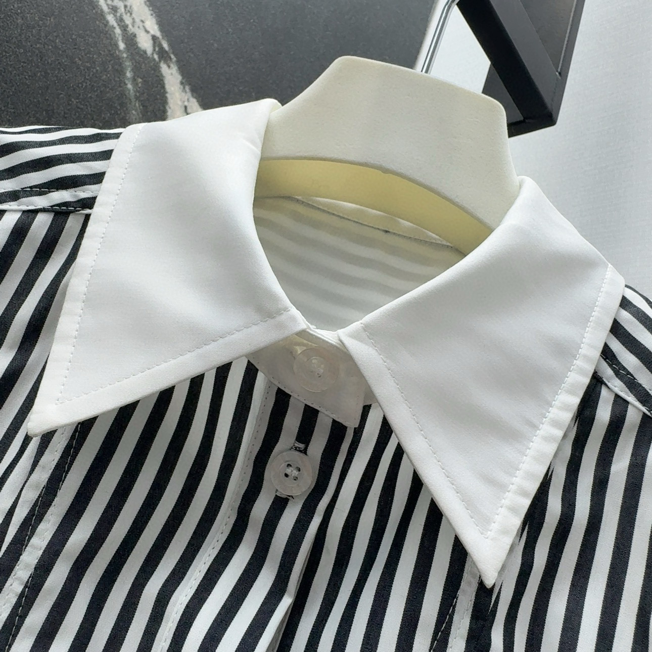 Stylish Single-Size Female Suit: MAX 25SS Air-Trip Dress for Spring/Summer - 图片 4