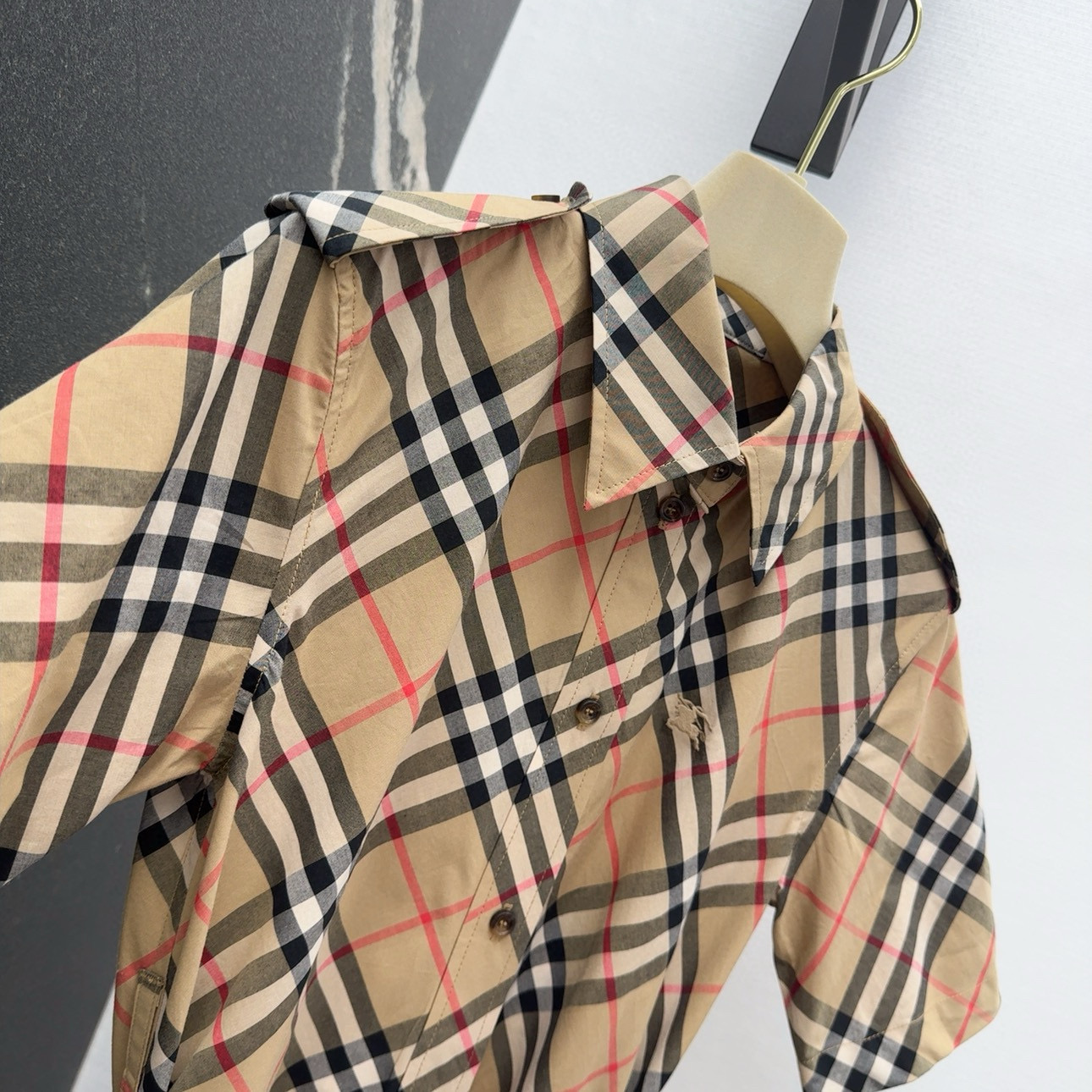 Spring and Summer Brand-New Cotton Shirt Dress for Women – Fashionable and Classic Styles - 图片 2