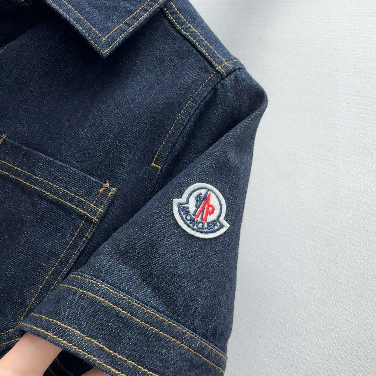 “New Water-Washing Cowboy Dress with Back-Skind Design for Luxurious Style” - 图片 4