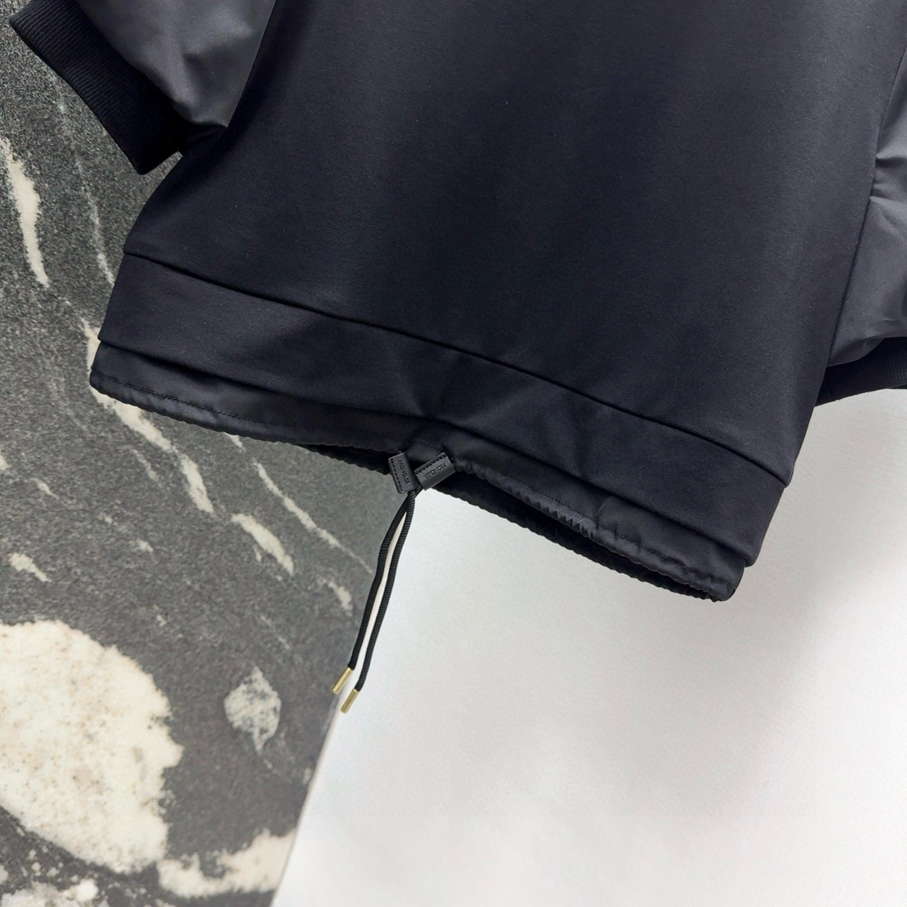 Fashionable Original Female Suit: MC 25SS Badge Recreational Nylon-Cotton Shirt Set - 图片 5