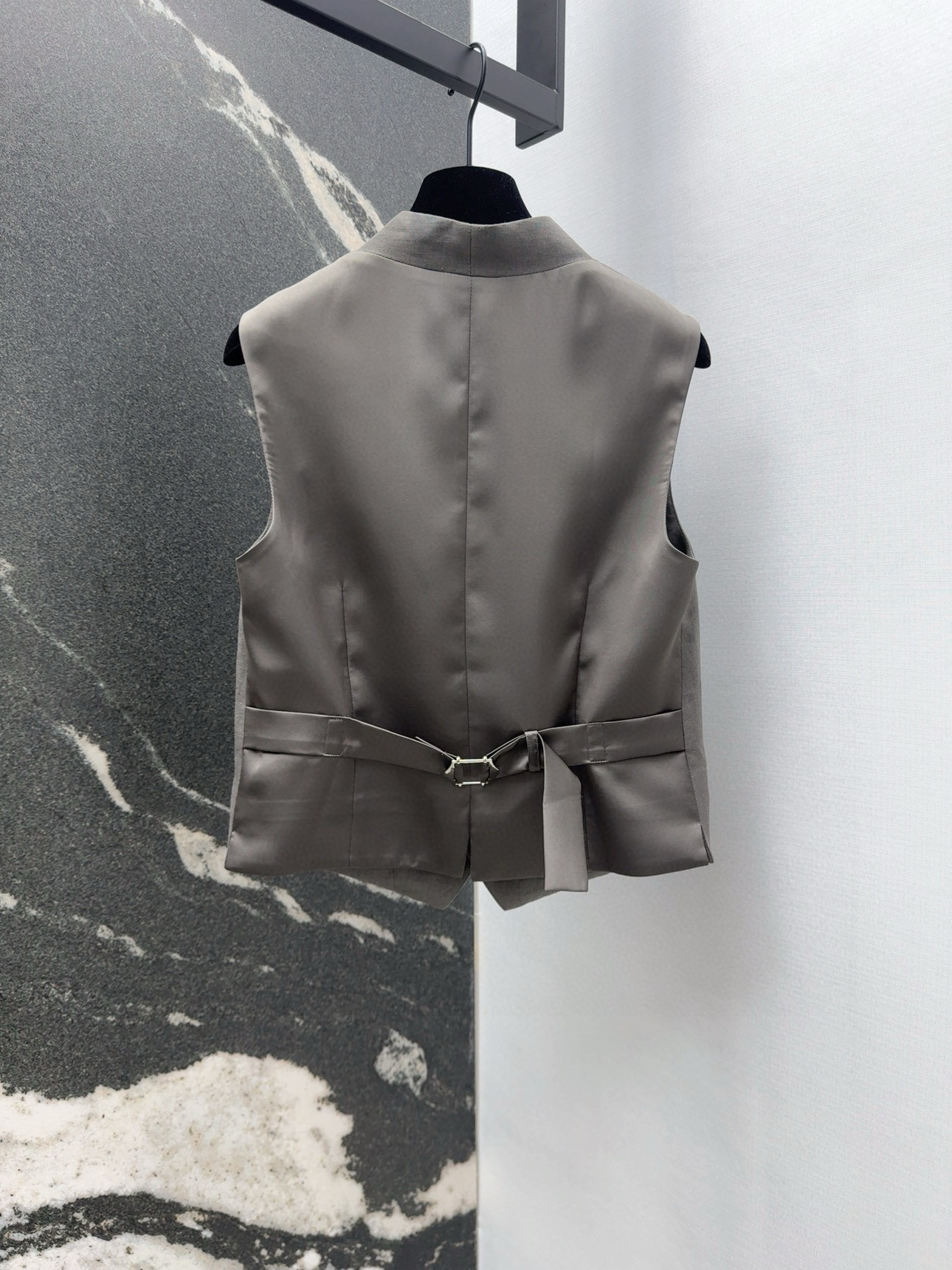 P851 Original Linen Suit with H-Style Vest and Shorts for Women - 图片 8
