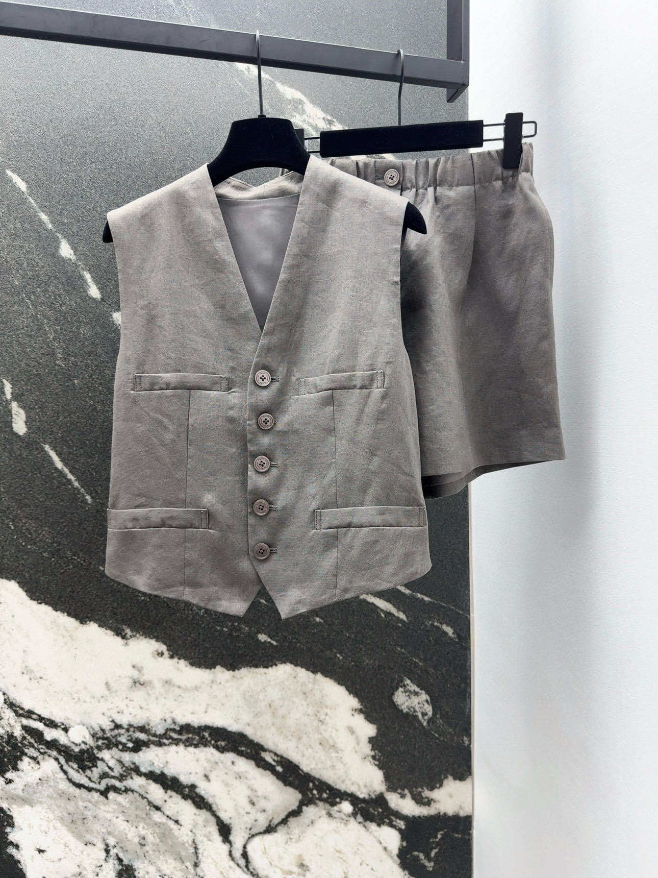 P851 Original Linen Suit with H-Style Vest and Shorts for Women - 图片 1