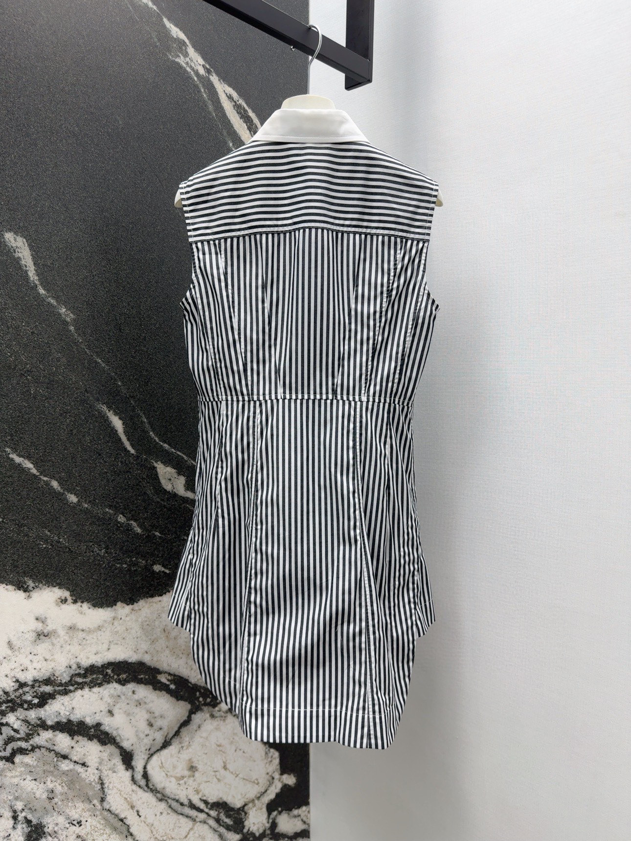 Stylish Single-Size Female Suit: MAX 25SS Air-Trip Dress for Spring/Summer - 图片 9