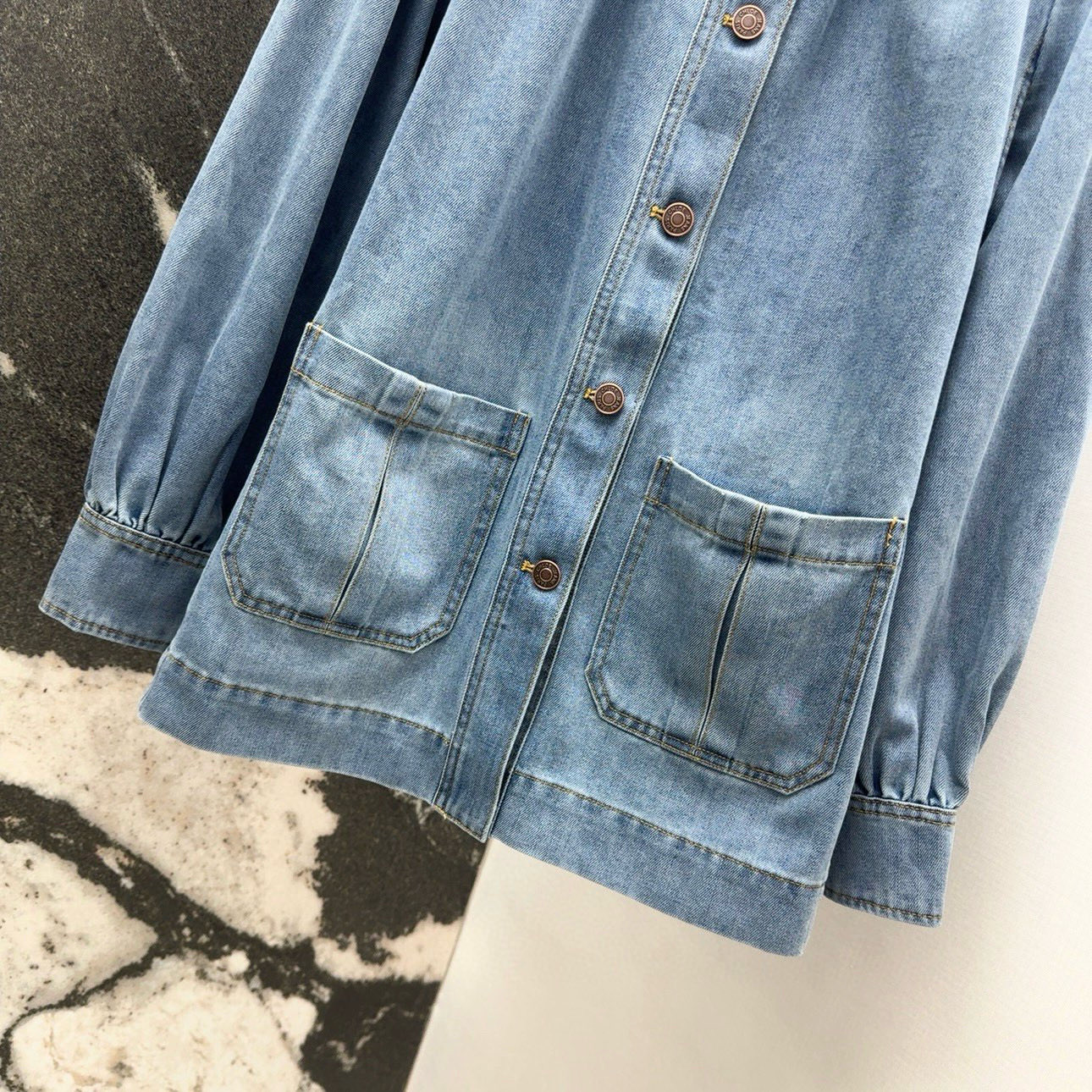 Chic One-Size-Fits-All Female Suit with Spring-Summer Bowel Cage and Cowboy Coats - 图片 4