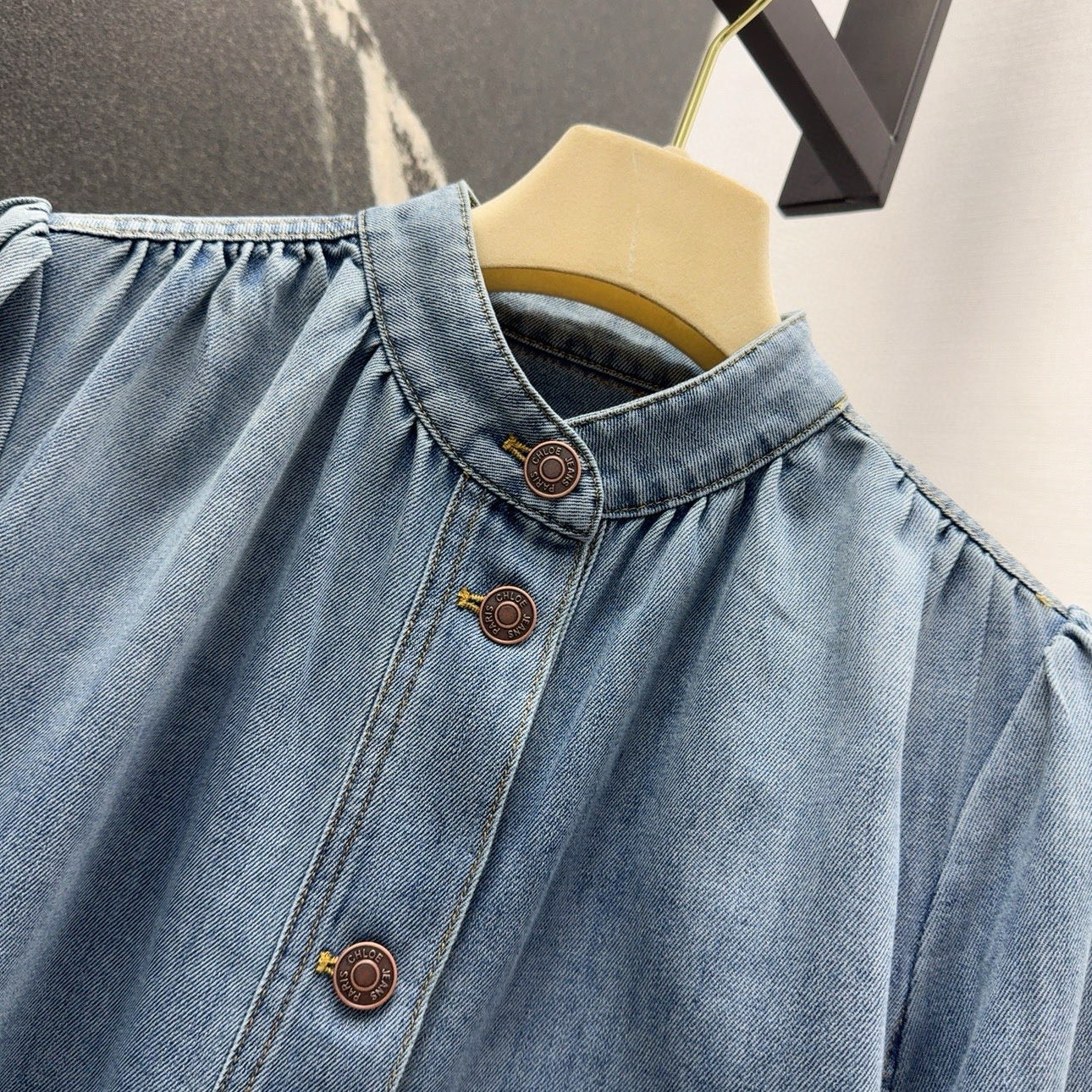 Chic One-Size-Fits-All Female Suit with Spring-Summer Bowel Cage and Cowboy Coats - 图片 3