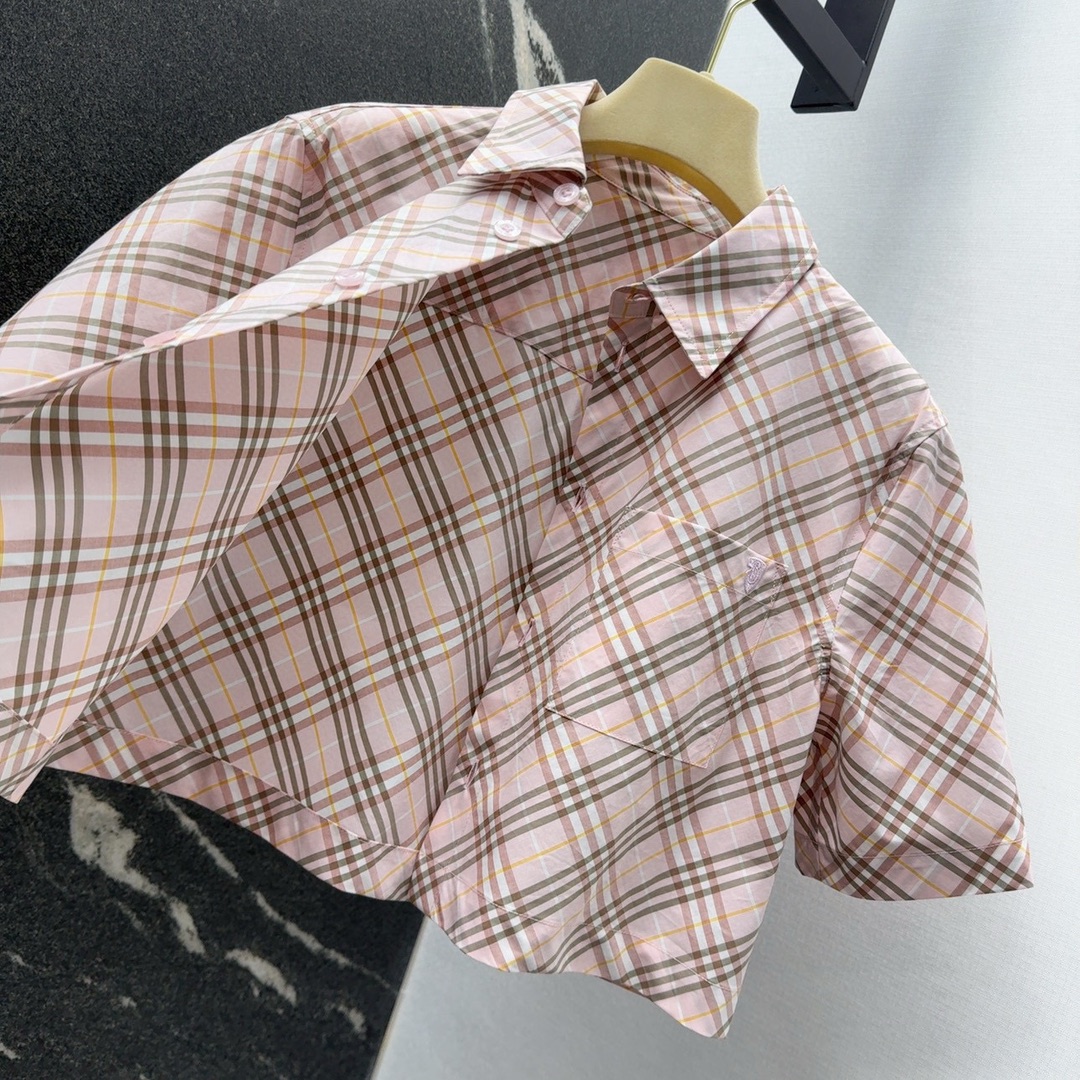 Vintage Red Shirt Suit with Bur 25SS Print at College of Inlon - 图片 7