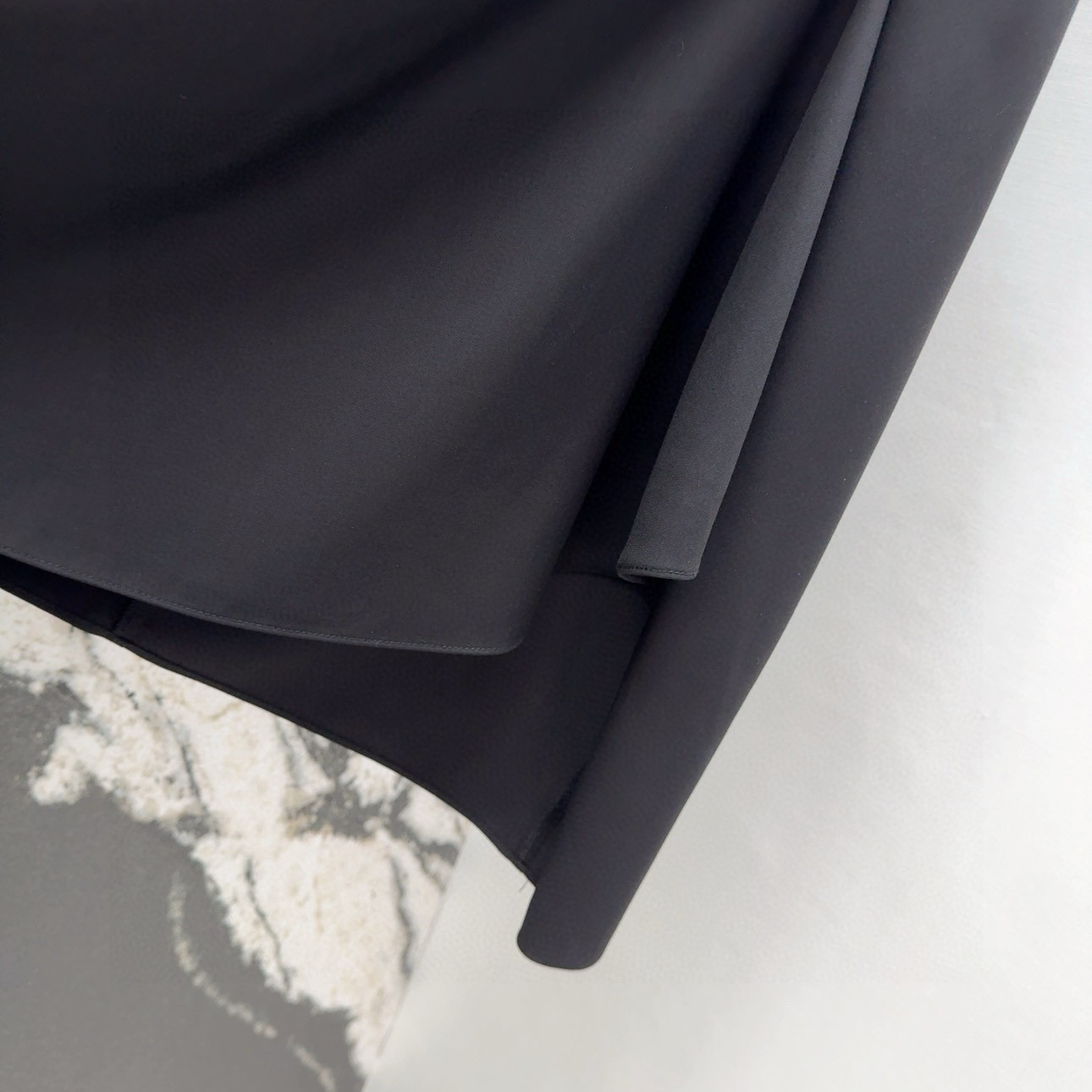 P598 Irregular Wrinkled Dress: Spring-Summer New Product Review - 图片 6