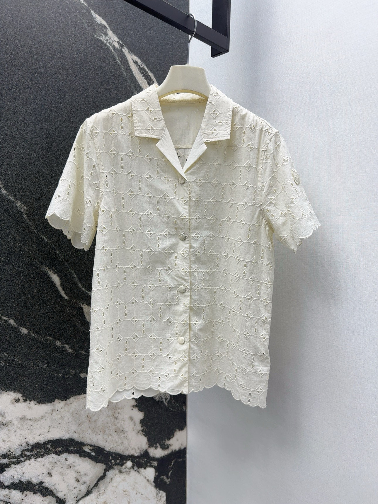 Stylish Women’s Summer Suit with Geometric Embroidery and Comfortable Fabric - 图片 2