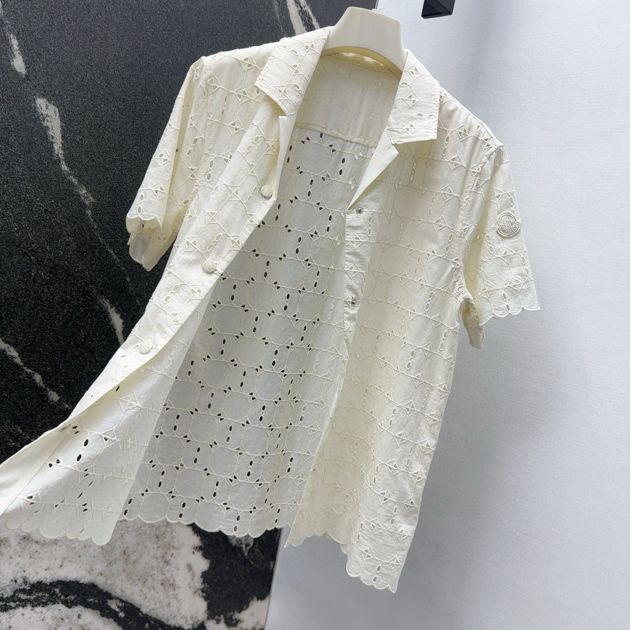 Stylish Women’s Summer Suit with Geometric Embroidery and Comfortable Fabric - 图片 8