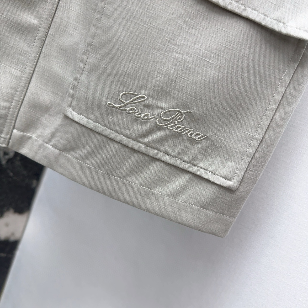 Custom-Made Plaque-Printing Wind-to-Script Suit Coat LP Packaging Summary - 图片 5