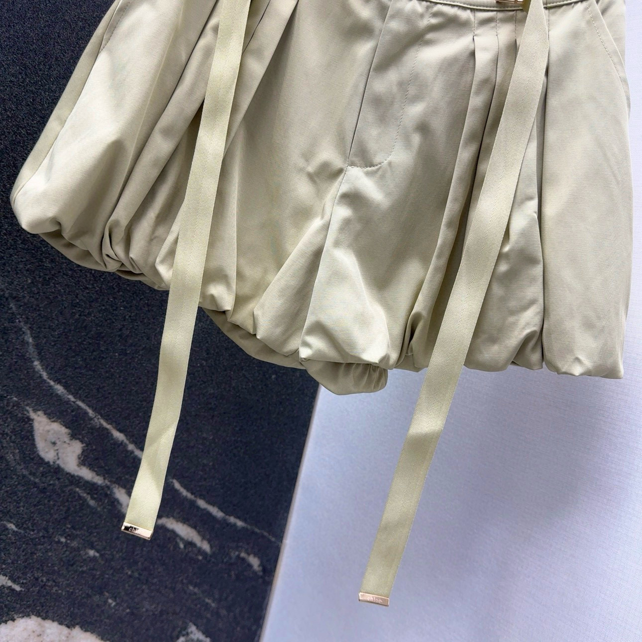 Chloé High-Waisted Pleated Lantern Shorts - Chic Spring/Summer Style 5 i1753329072950 6642 0 3