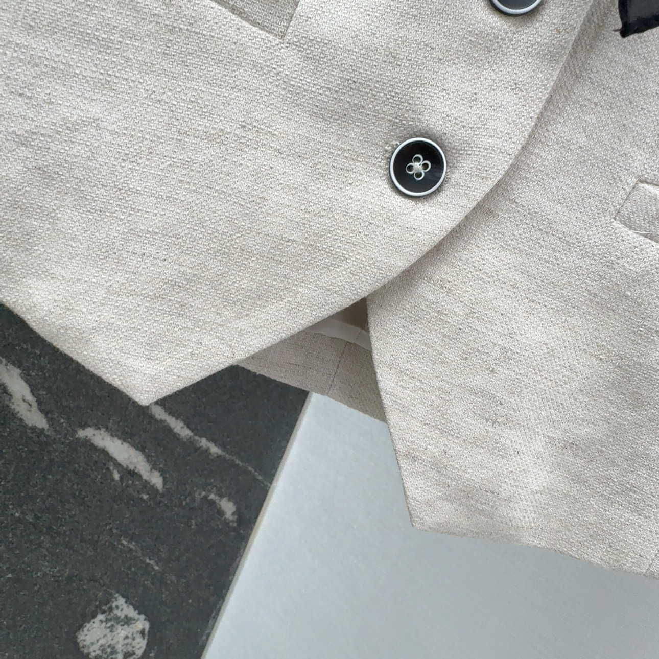 “New Classic Embroidery Logo Cape Suit: RL 25SS First-Class Female Suit” - 图片 6