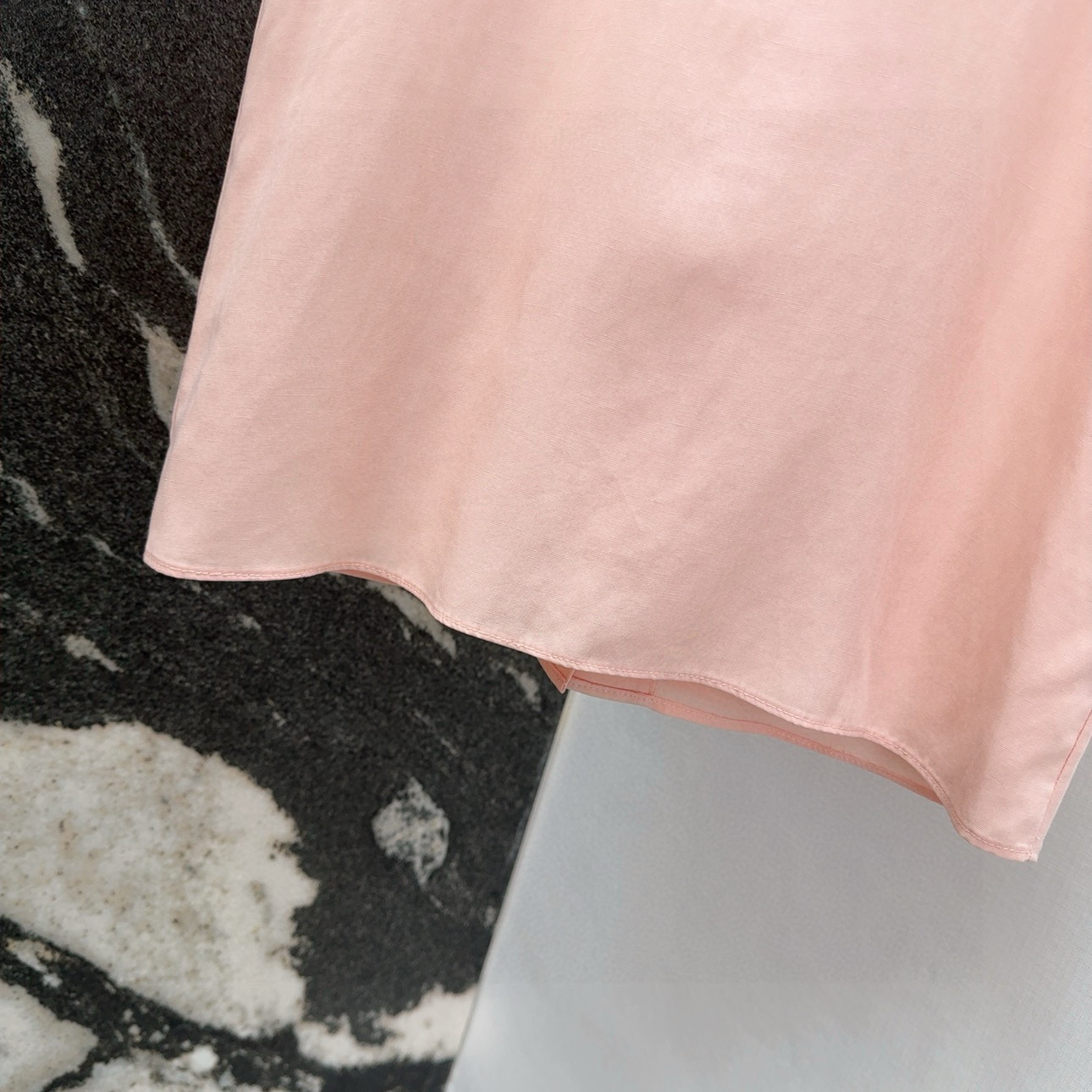 High-Intelligence Lady Suit with Doll-Collar Design Shirt and Cosmopolitan Elegance - 图片 5
