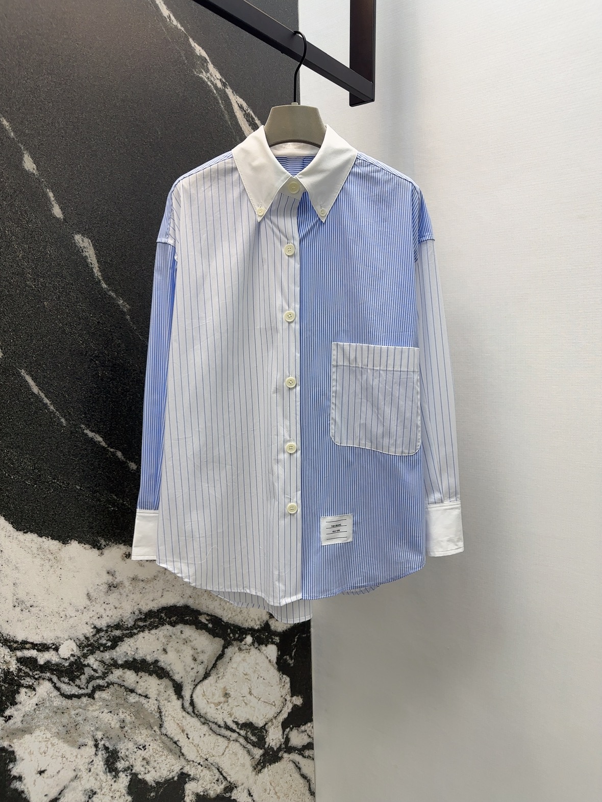 New Colored Long-Sleeved Shirt with Stylish Design and Pure Cotton Fabric - 图片 1