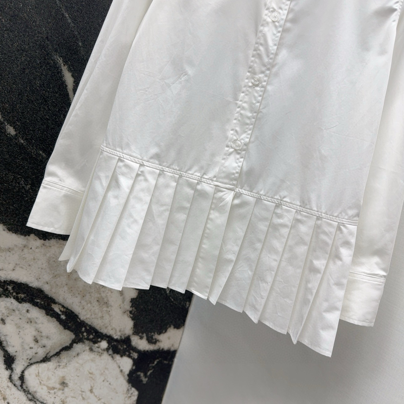 “New School Long-Sleeved T-shirts: Sweet and Stylish Designs for Girls” - 图片 4