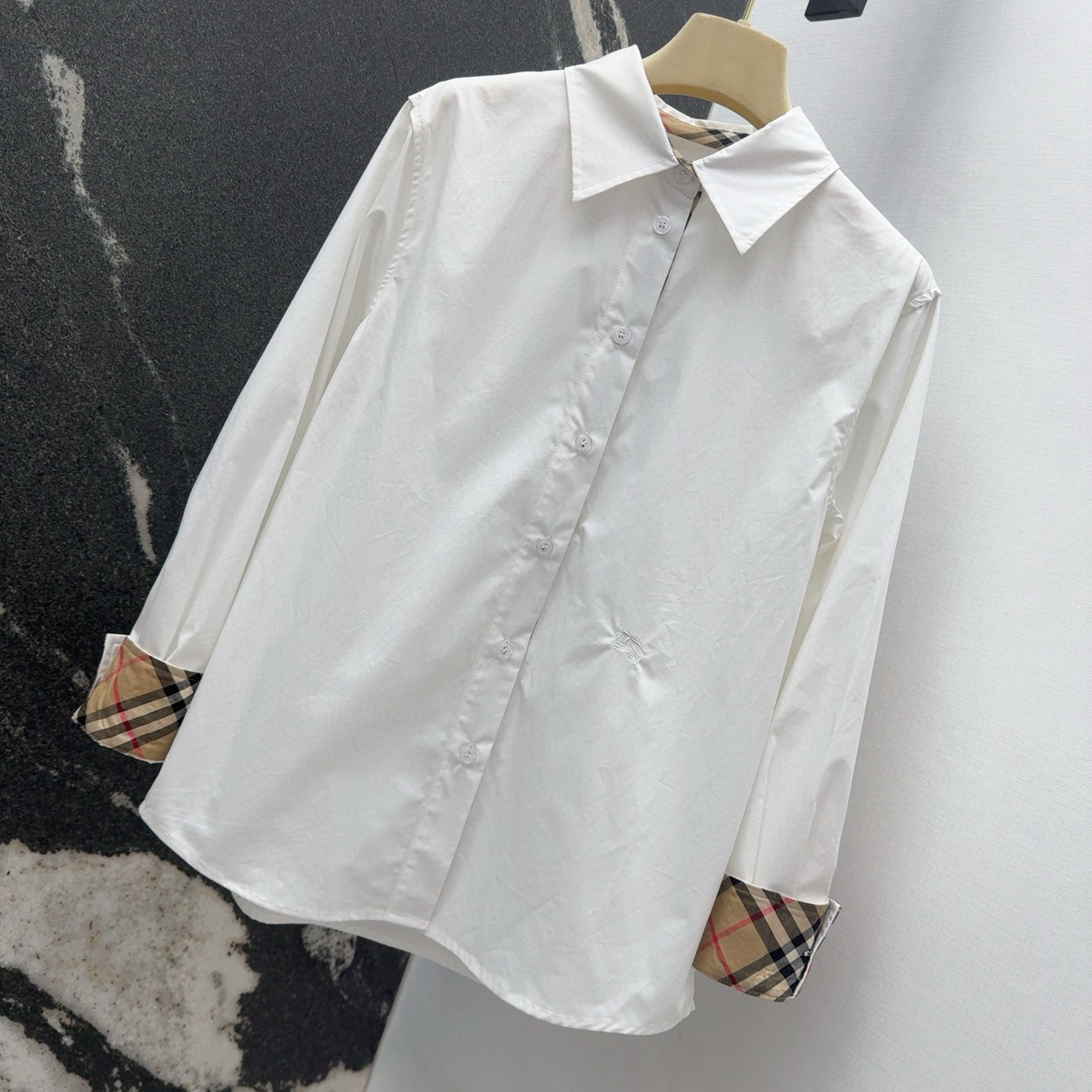 New Zeogue Spring-Summer Collection: Luxurious Silk Shirts in Classic Styles - 图片 2