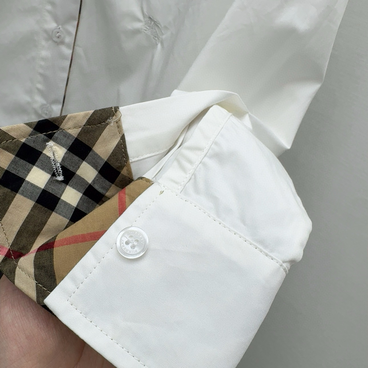 New Zeogue Spring-Summer Collection: Luxurious Silk Shirts in Classic Styles - 图片 7