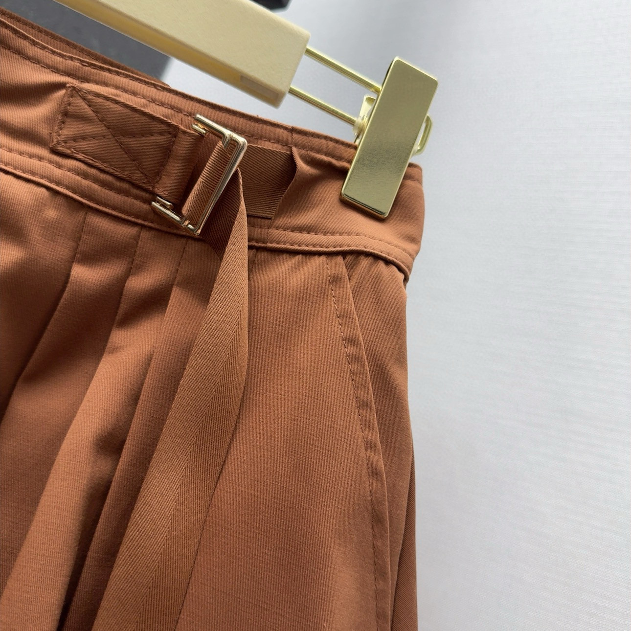 Spring and Summer New Crochet Collection: High Waist Lantern Pants with Vintage Charm - 图片 3