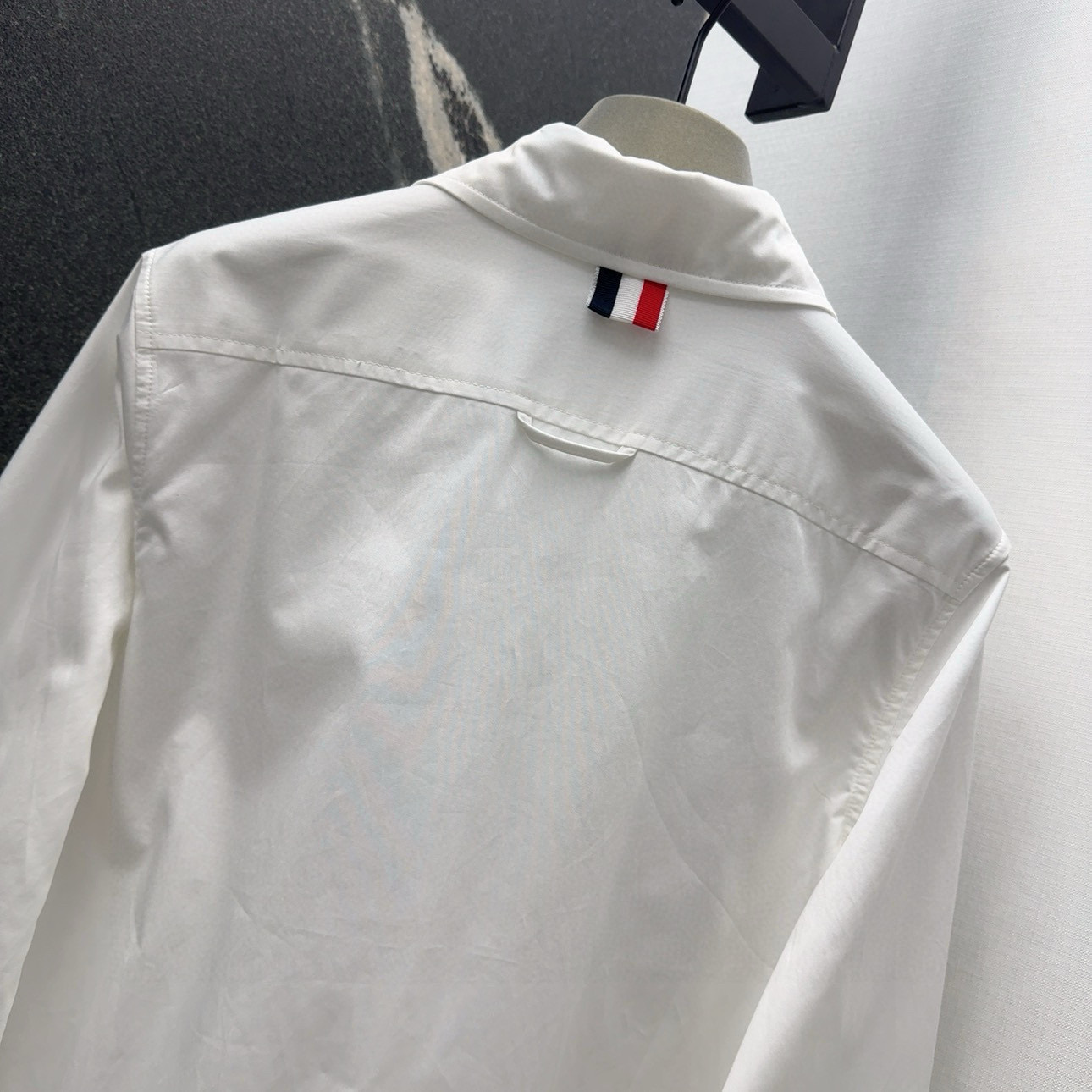 “Spring/Summer College Shirts: H-Style Design, Silk Comfort, Sweet & Salty Girl Wind” - 图片 9
