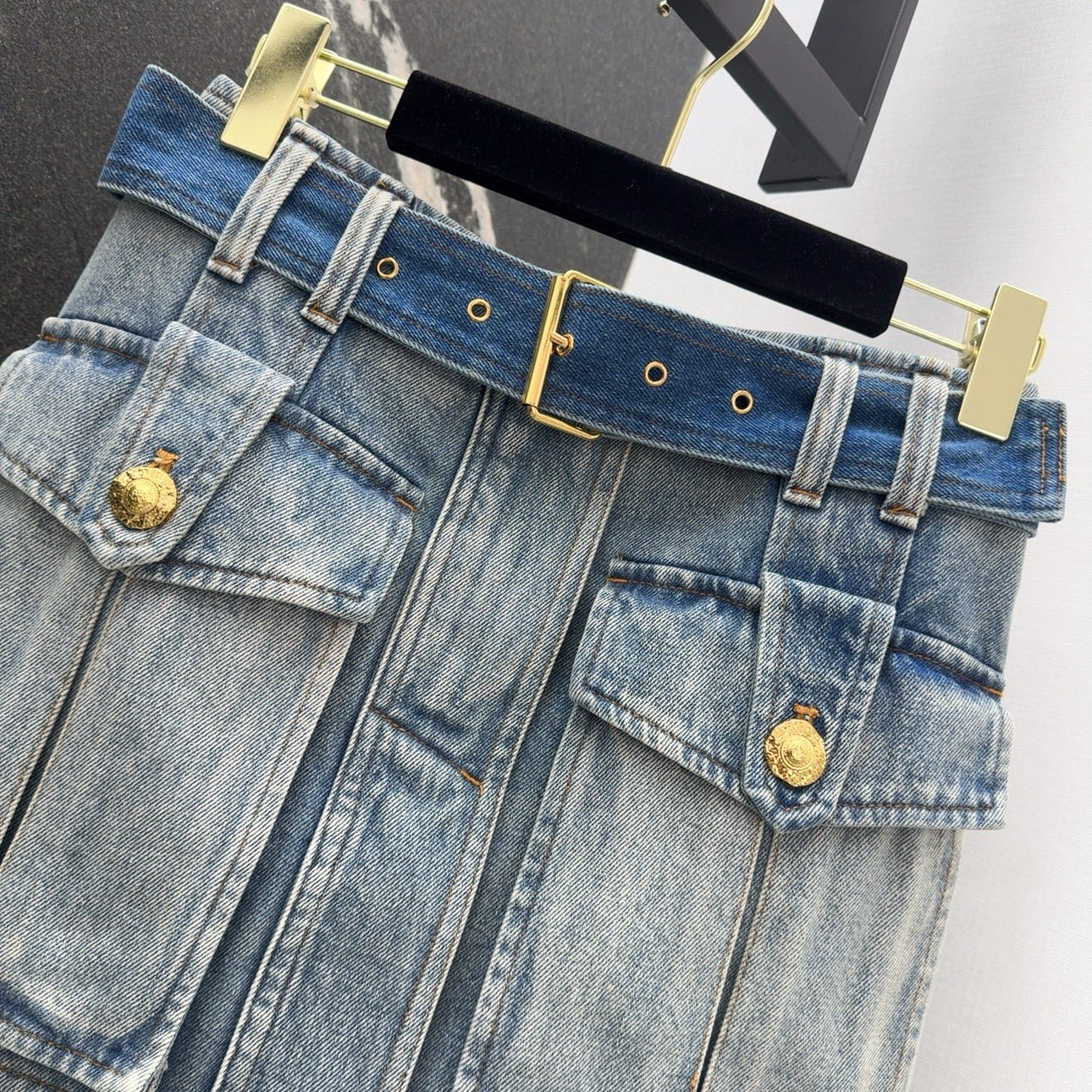 “Stylish Blue Cowboy Suit with High Fashion Appeal for Women” - 图片 2