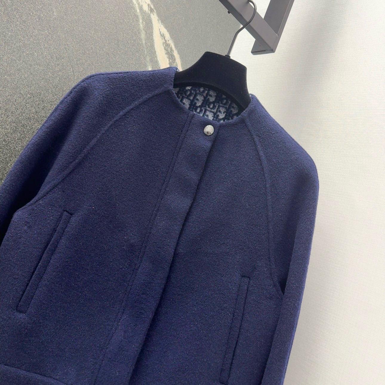 Dior Navy Blue Wool Reversible Short Jacket with Logo 2 i1754797398177 7581 0 1