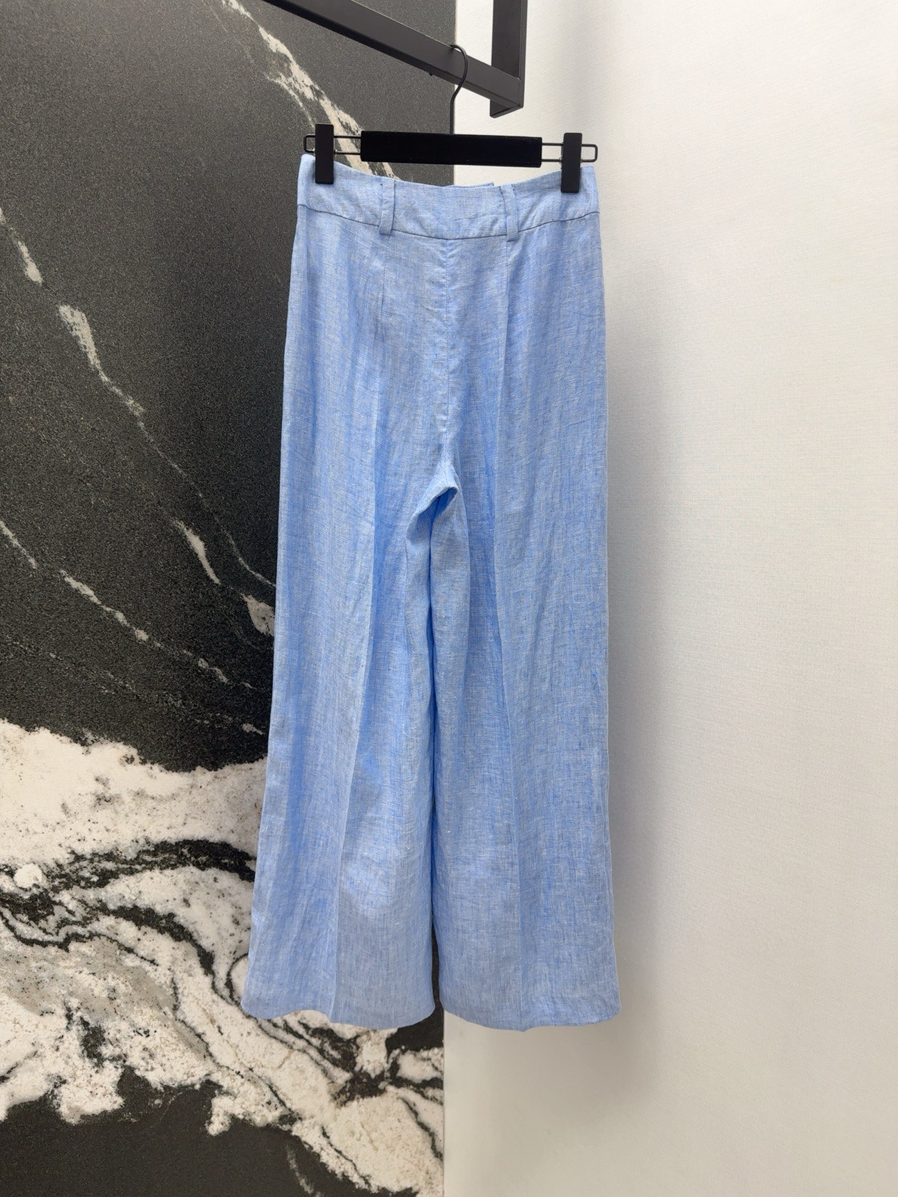“Autumn New High-Grade Female Suit: Cosmopolitan Style with Subtle Elegance” - 图片 9