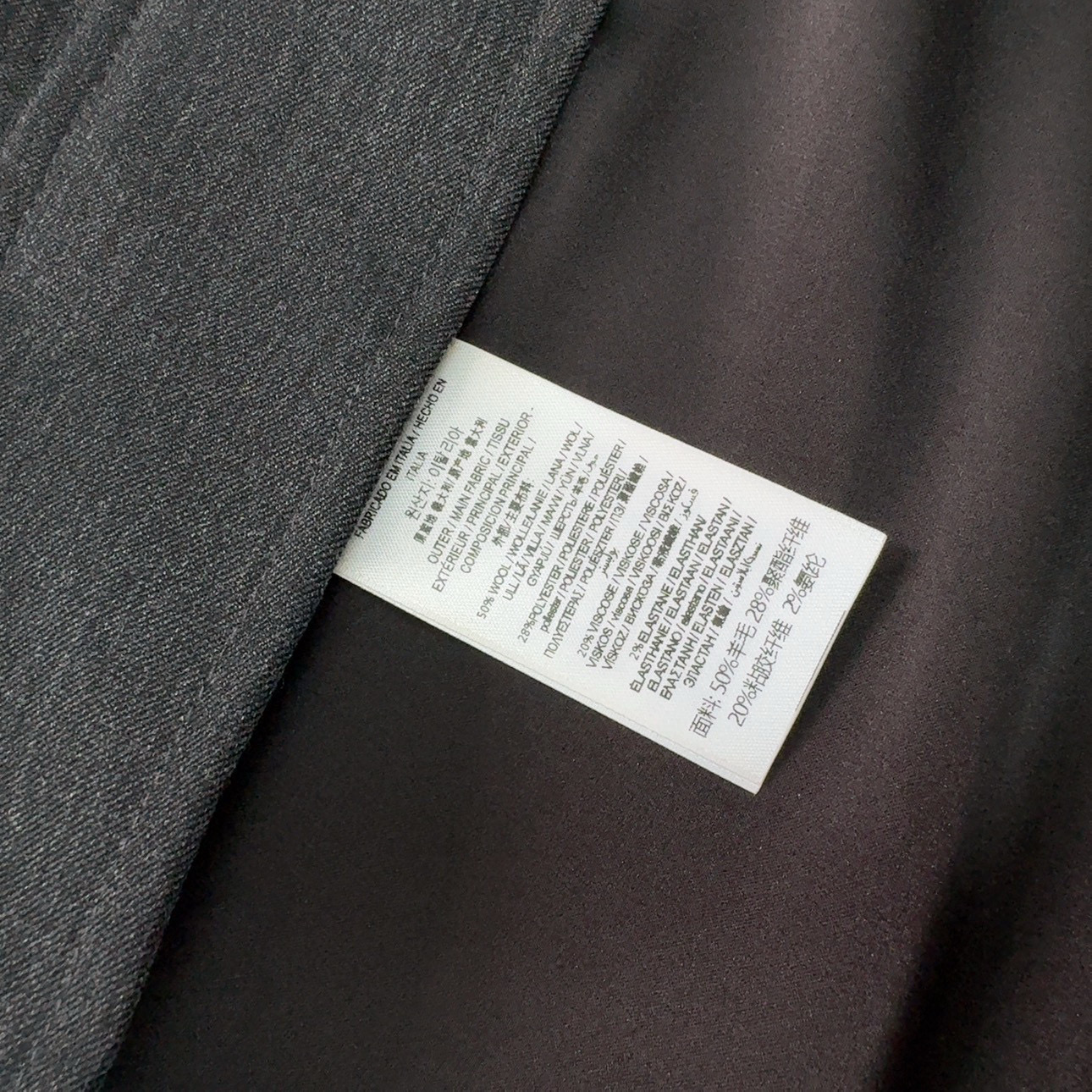 “Classic Logo Embroidered Autumn Coat with Feminine Design and Practical Features” - 图片 7