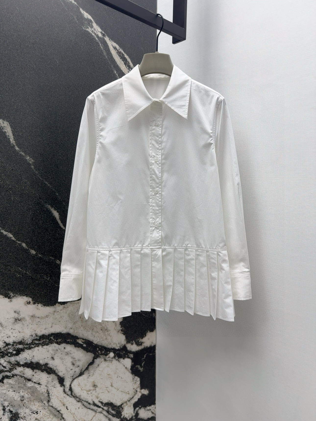 “Spring and Summer College Long-Sleeved Shirts: Female Suit with Sweet and Salty Girl Wind Design”